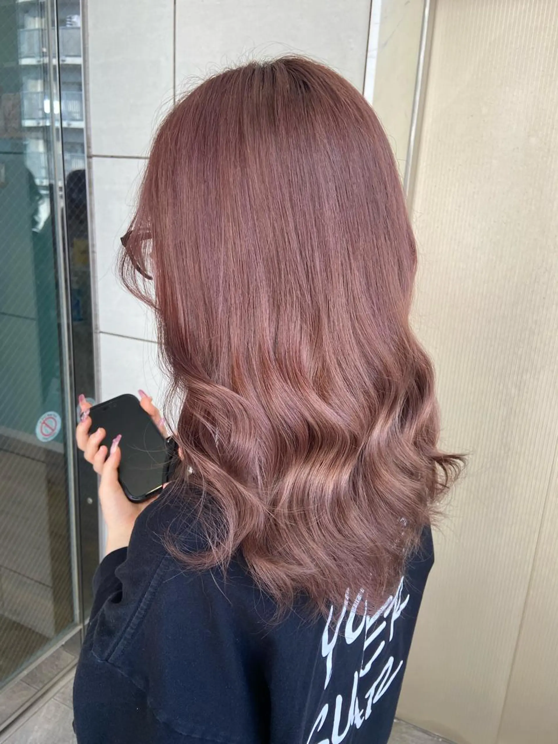 セミロング カラー ヘアカラー トリートメント 🧸プルエクステ❤︎ ネイルKAO🧸のヘアスタイル