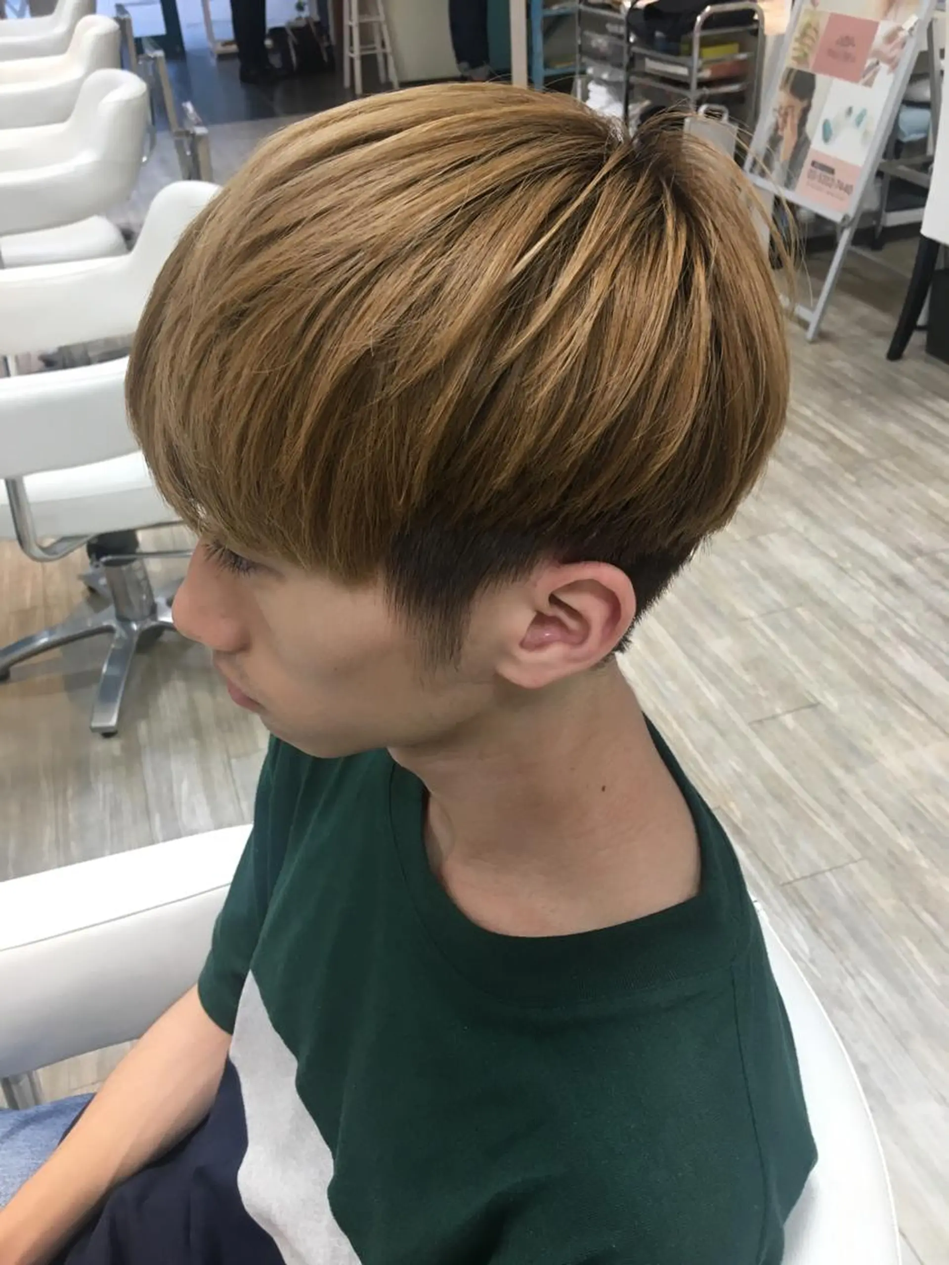 メンズ メンズハイトーン マッシュ NATSUKI💟 EARTH二俣川のヘアスタイル