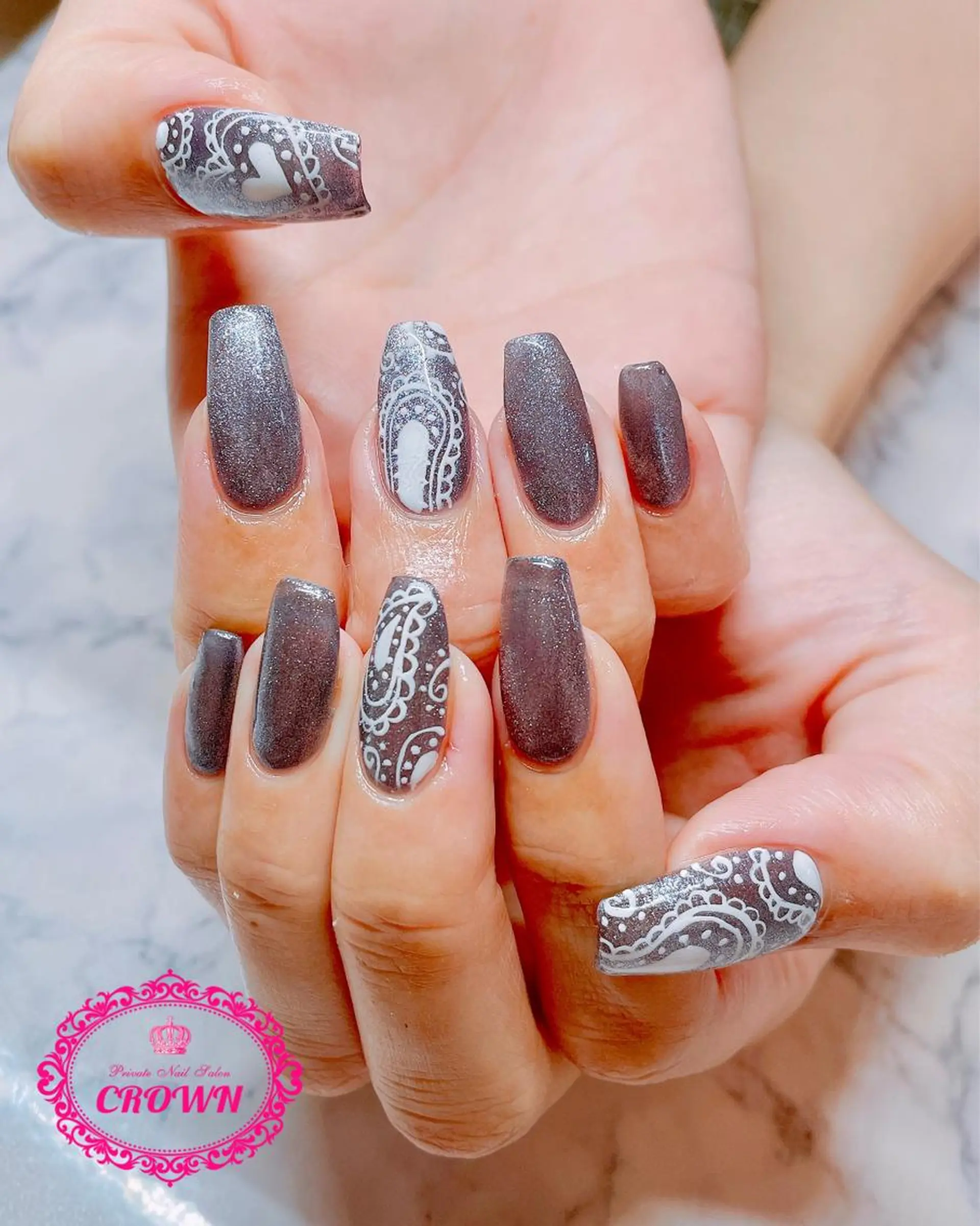 ネイル CROWN プライベートサロンのネイルデザイン