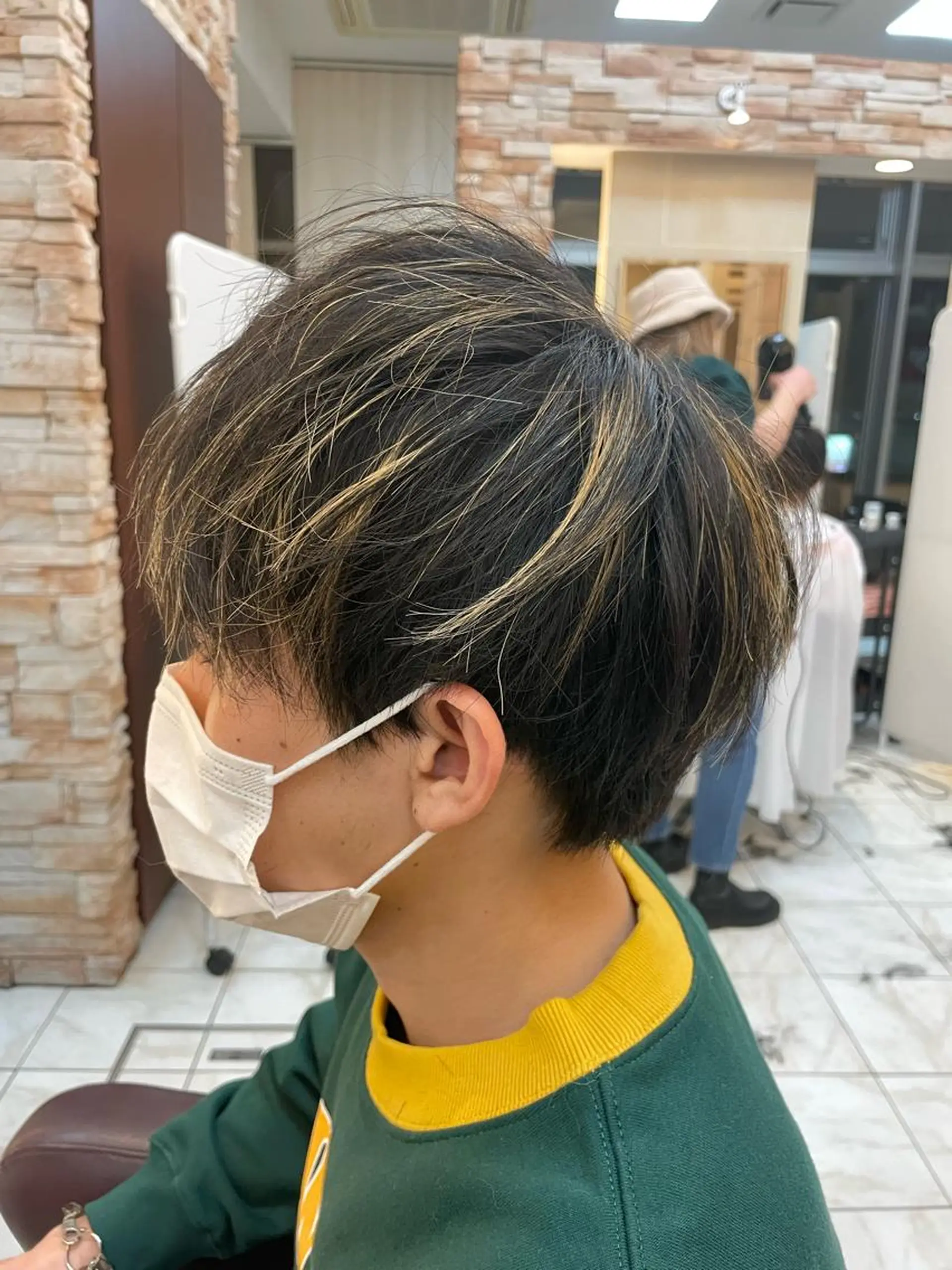 メンズ 新籾 尚哉のヘアスタイル