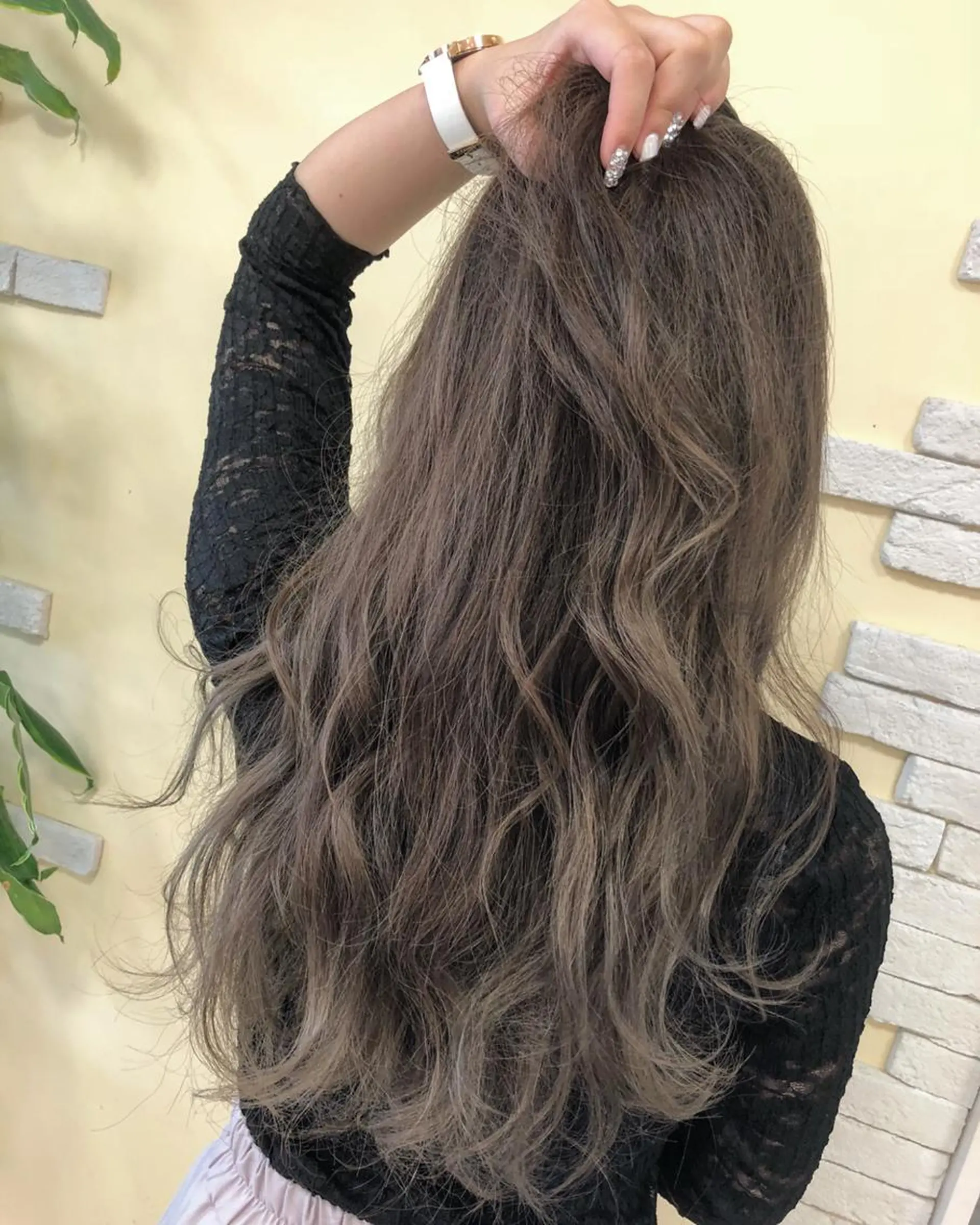 ロング カラー 🌟イメチェン美容師 🌟清水 大輝のヘアスタイル