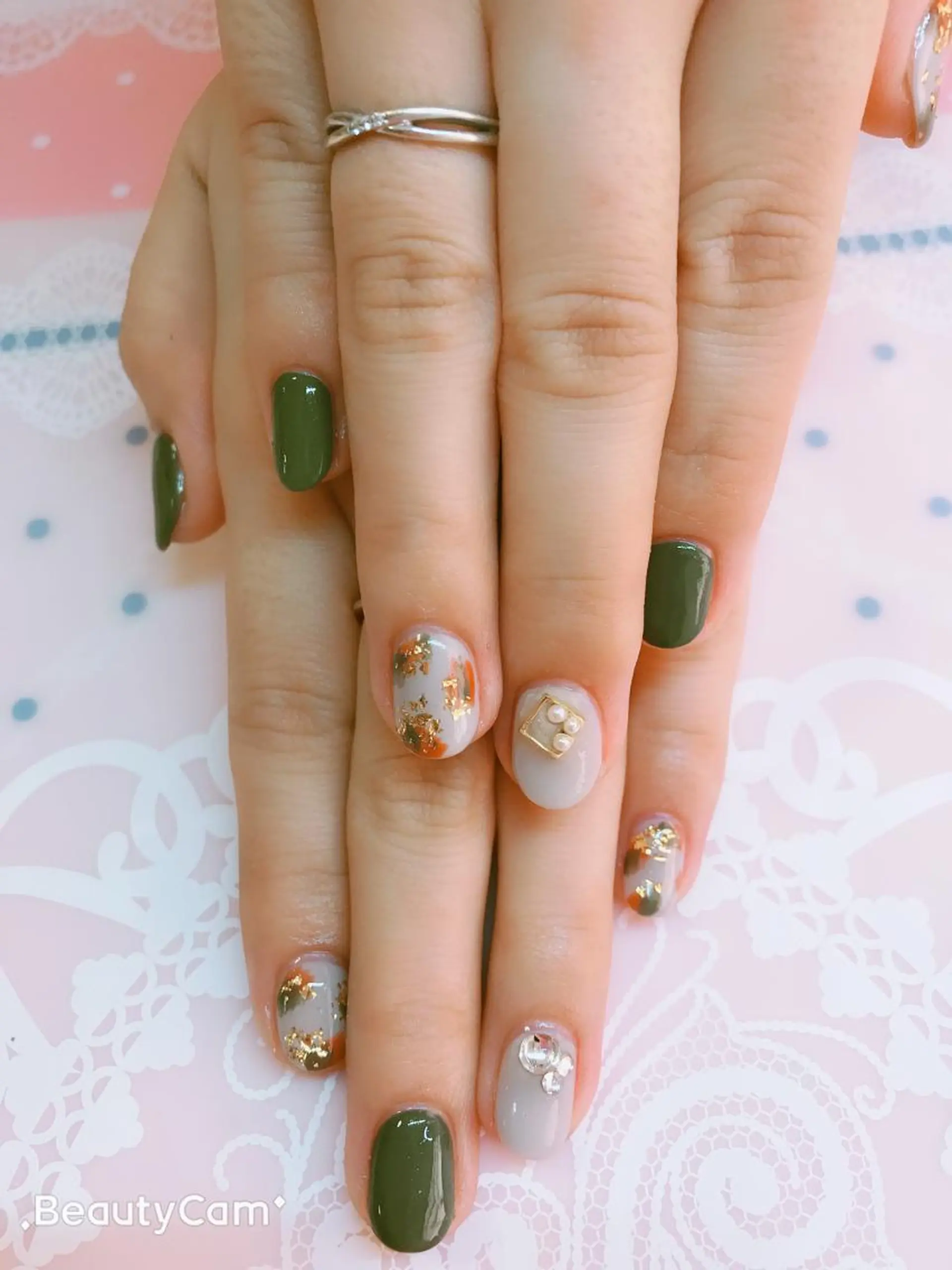 ネイル Chiara チップ長さ出しのネイルデザイン