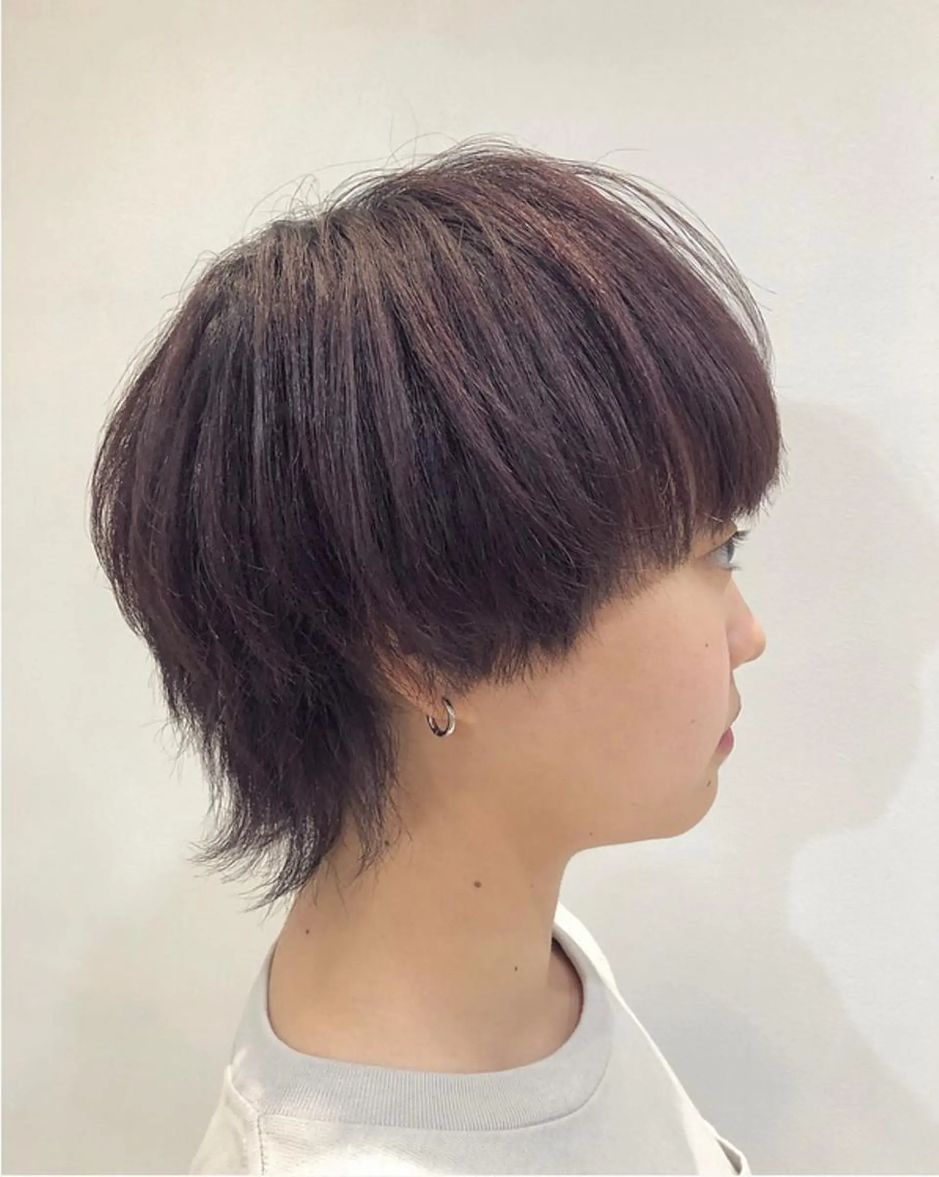 ショート パープルカラー ウルフカット GO TODAY SHAiRE SALON　下北沢店所属・冨永 志穂の眉毛・アイブロウイメージ