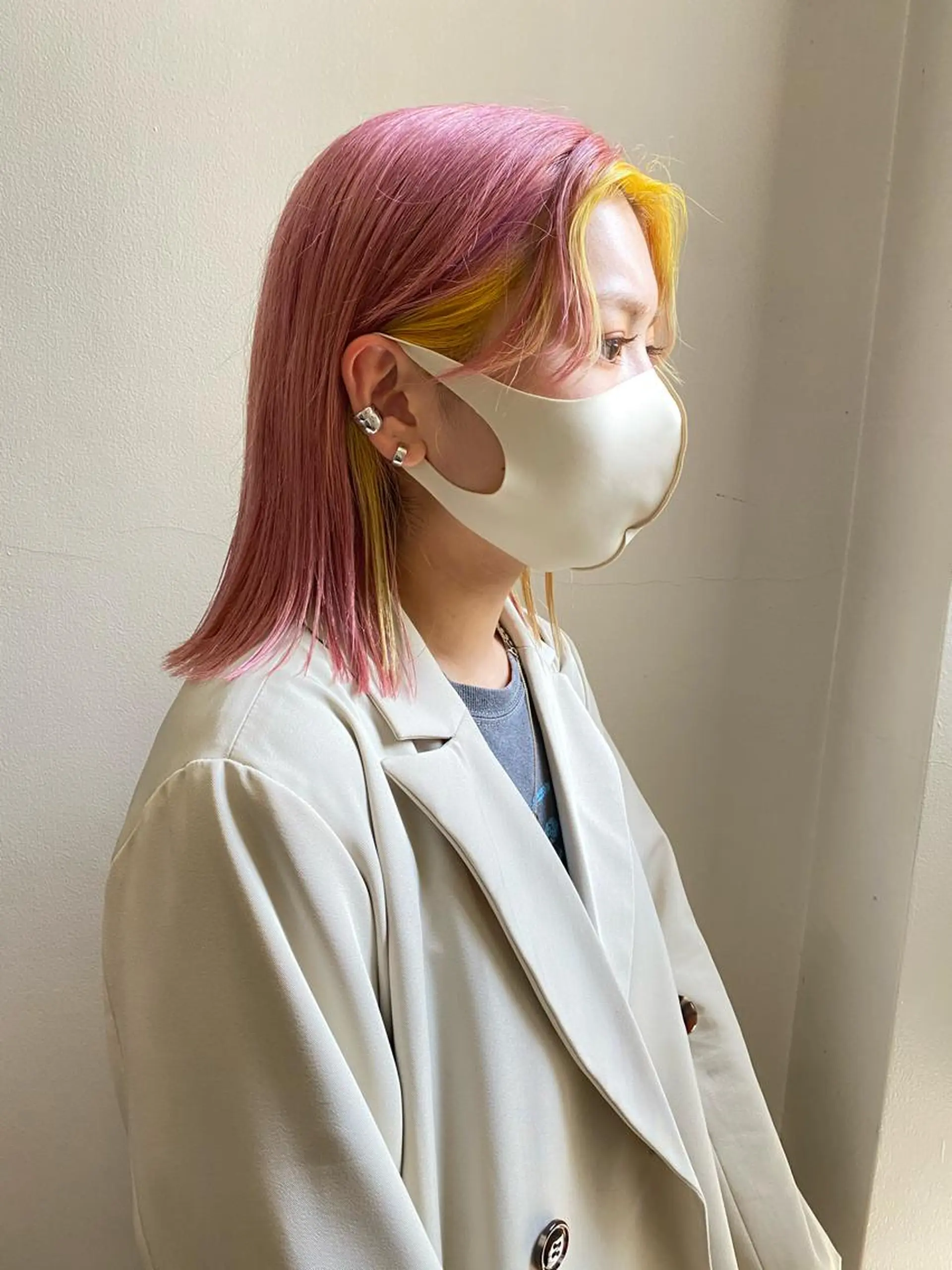 ミディアム カラー サカグチユキナ 【tocca】のヘアスタイル