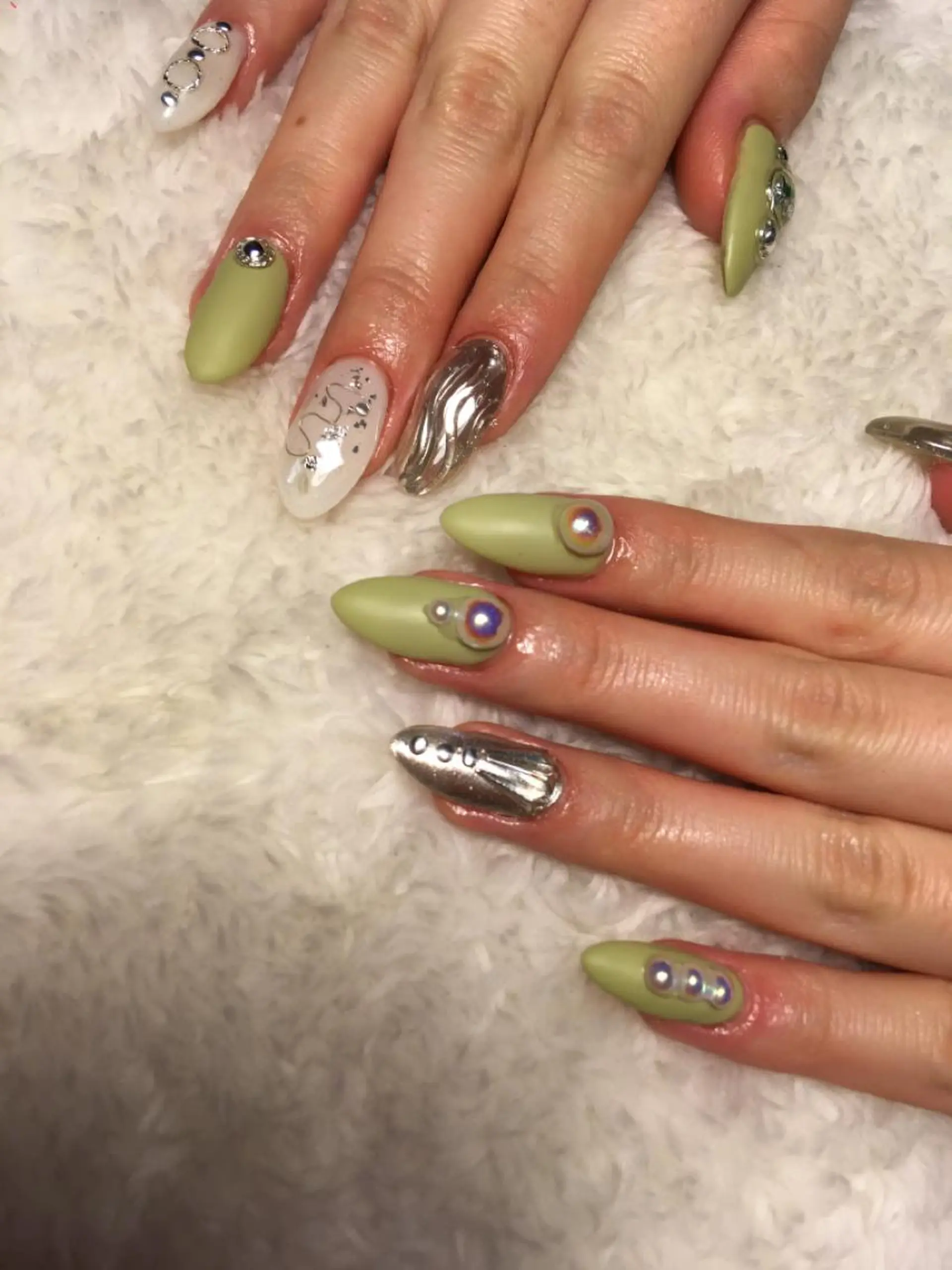 ネイル 中村 翠のネイルデザイン