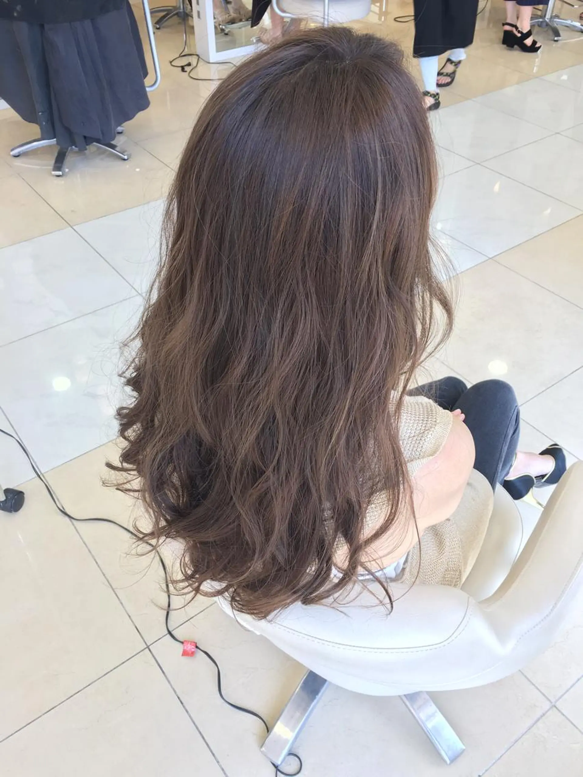 カラー ヘアカラー 牧野 佳樹のヘアスタイル