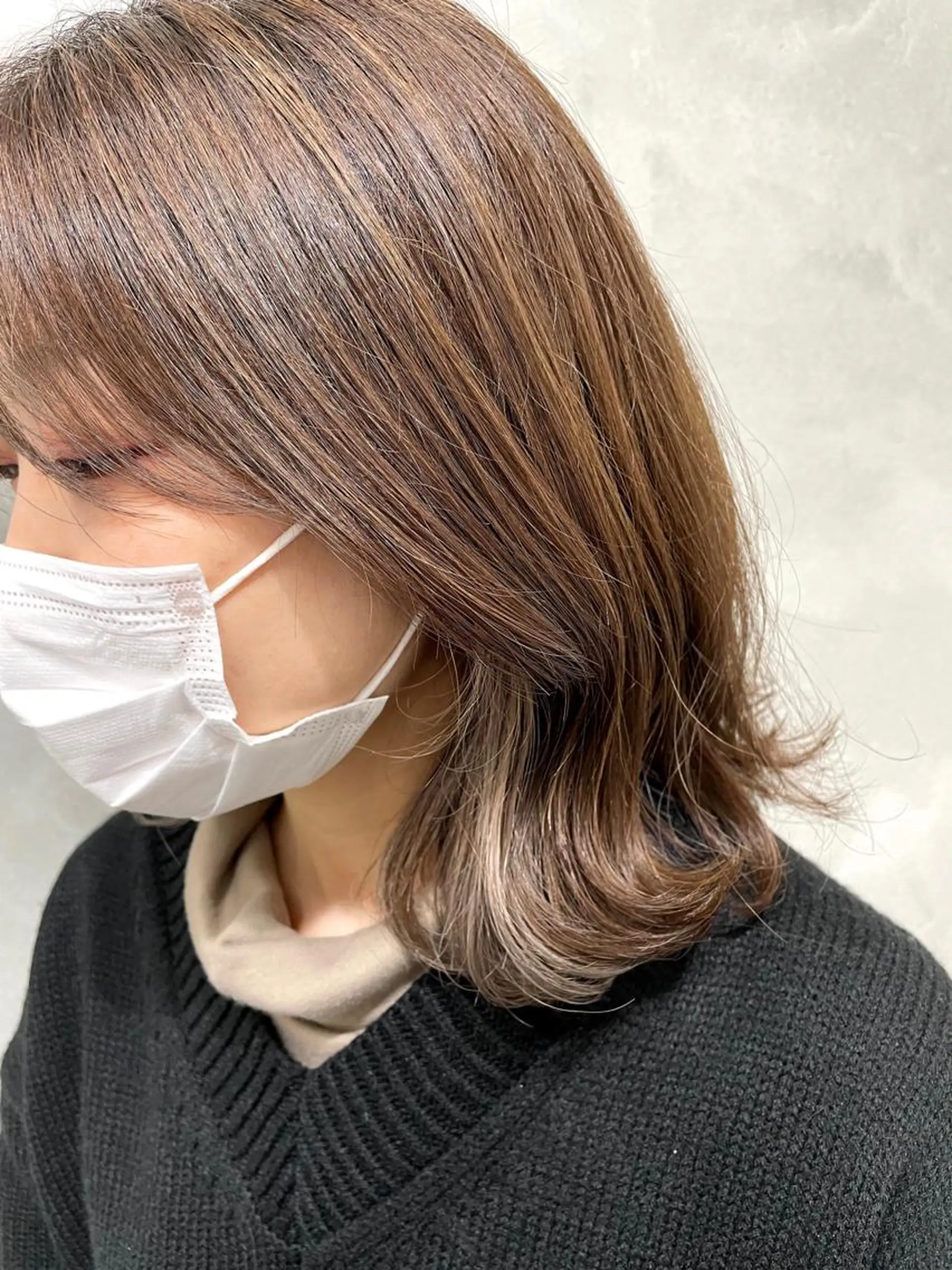 ミディアム カラー 山本 佳奈のヘアスタイル