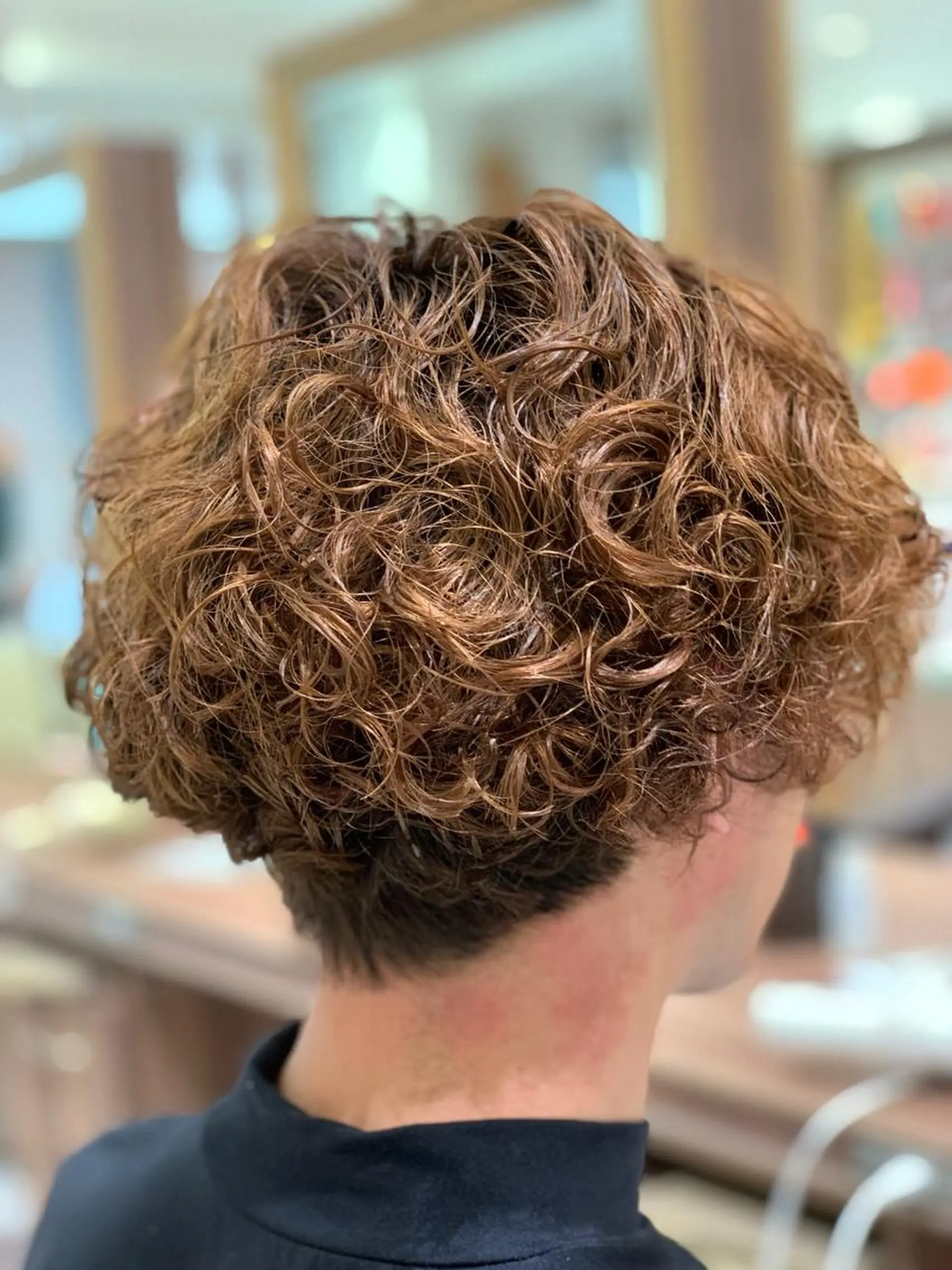 パーマ メンズ メンズパーマ カット ヘアカラー パーマ 平本 雄馬のヘアスタイル