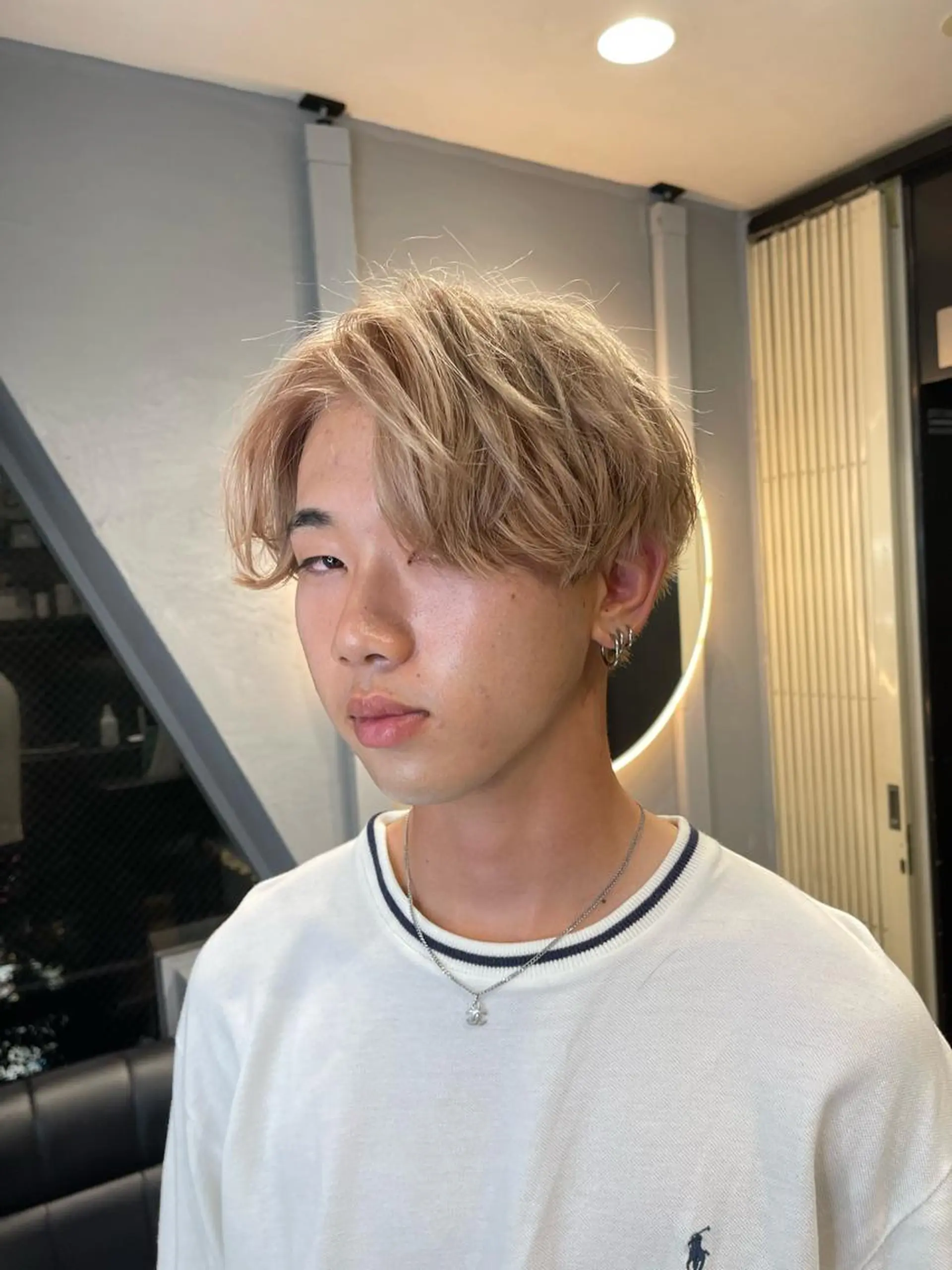 ショート メンズ TATSUブリーチ/ ミルクティーベージュのヘアスタイル