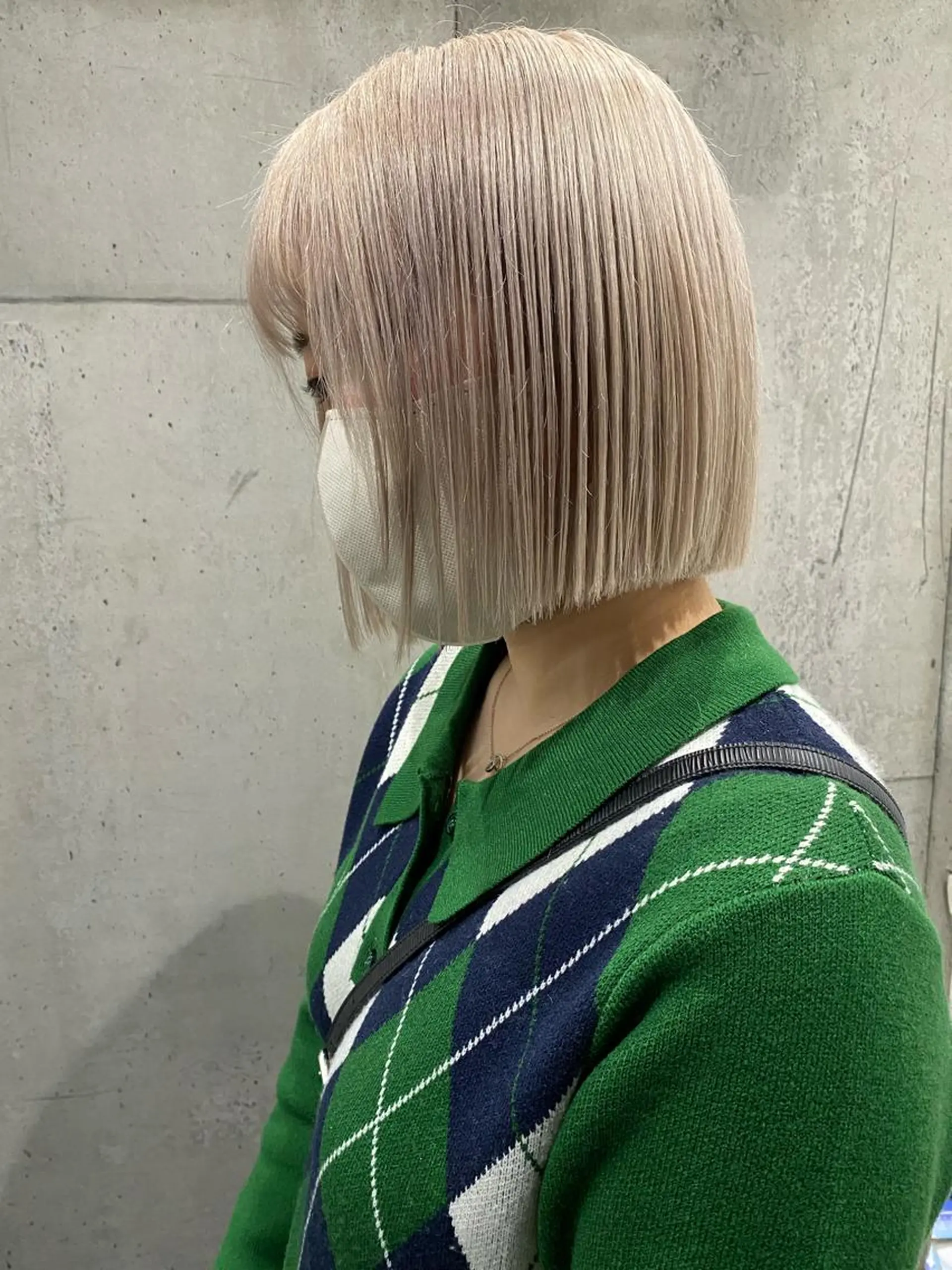 ショート カラー ヘアアレンジ ベージュカラー ホワイトベージュ ボブ ヘアカラー hair  space Atoz所属・東 寛道のヘアスタイル