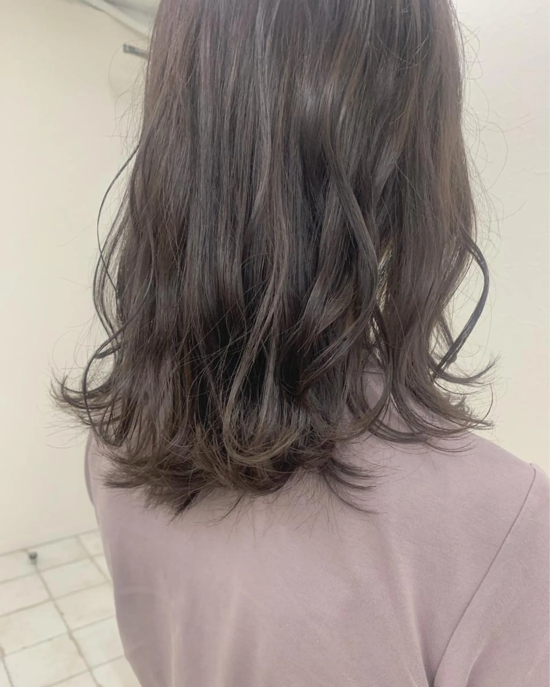 ミディアム カラー アッシュ ラベンダーカラー ラベンダーアッシュ タカミ荒子店所属・眉毛ワックス konomiの眉毛・アイブロウイメージ