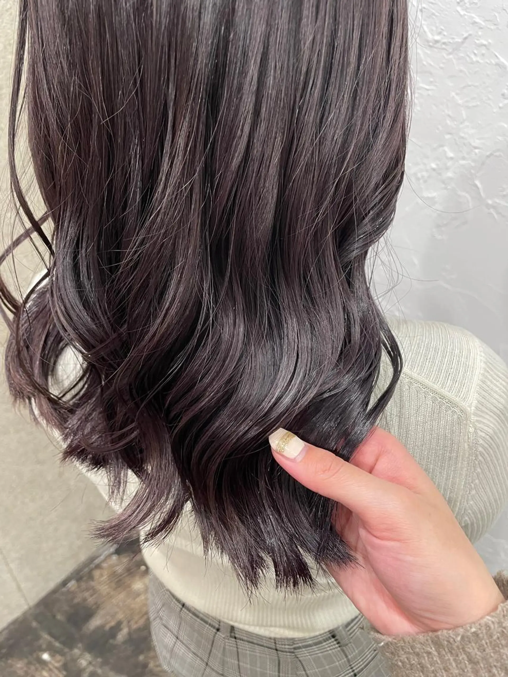 セミロング akiba ryokaのヘアスタイル