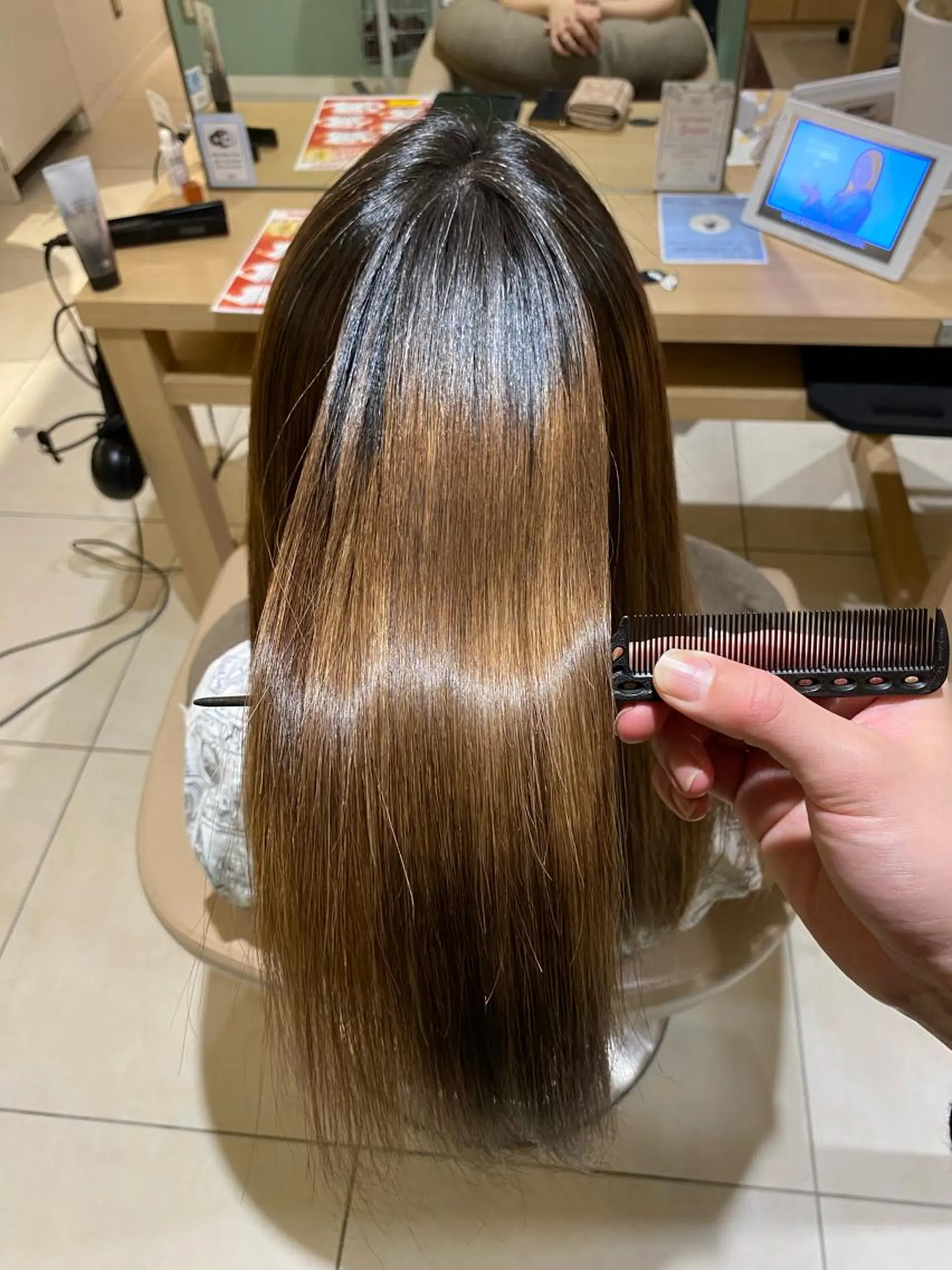 ロング トリートメント カット 縮毛矯正 トリートメント 巻ける縮毛矯正 髪質改善フルカワのヘアスタイル