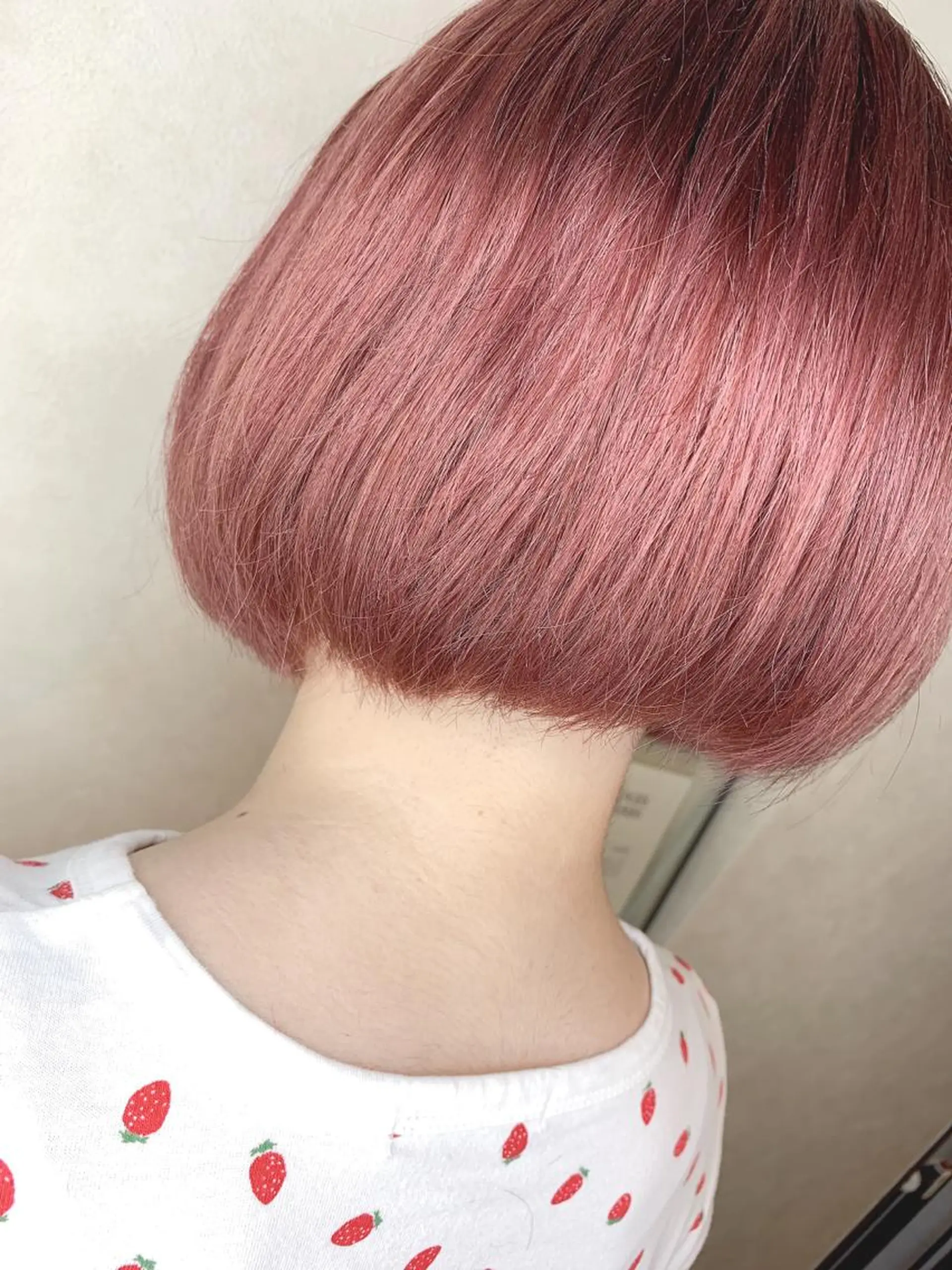 ショート ボブ Lit所属・Lit.豊橋 夏目のヘアスタイル