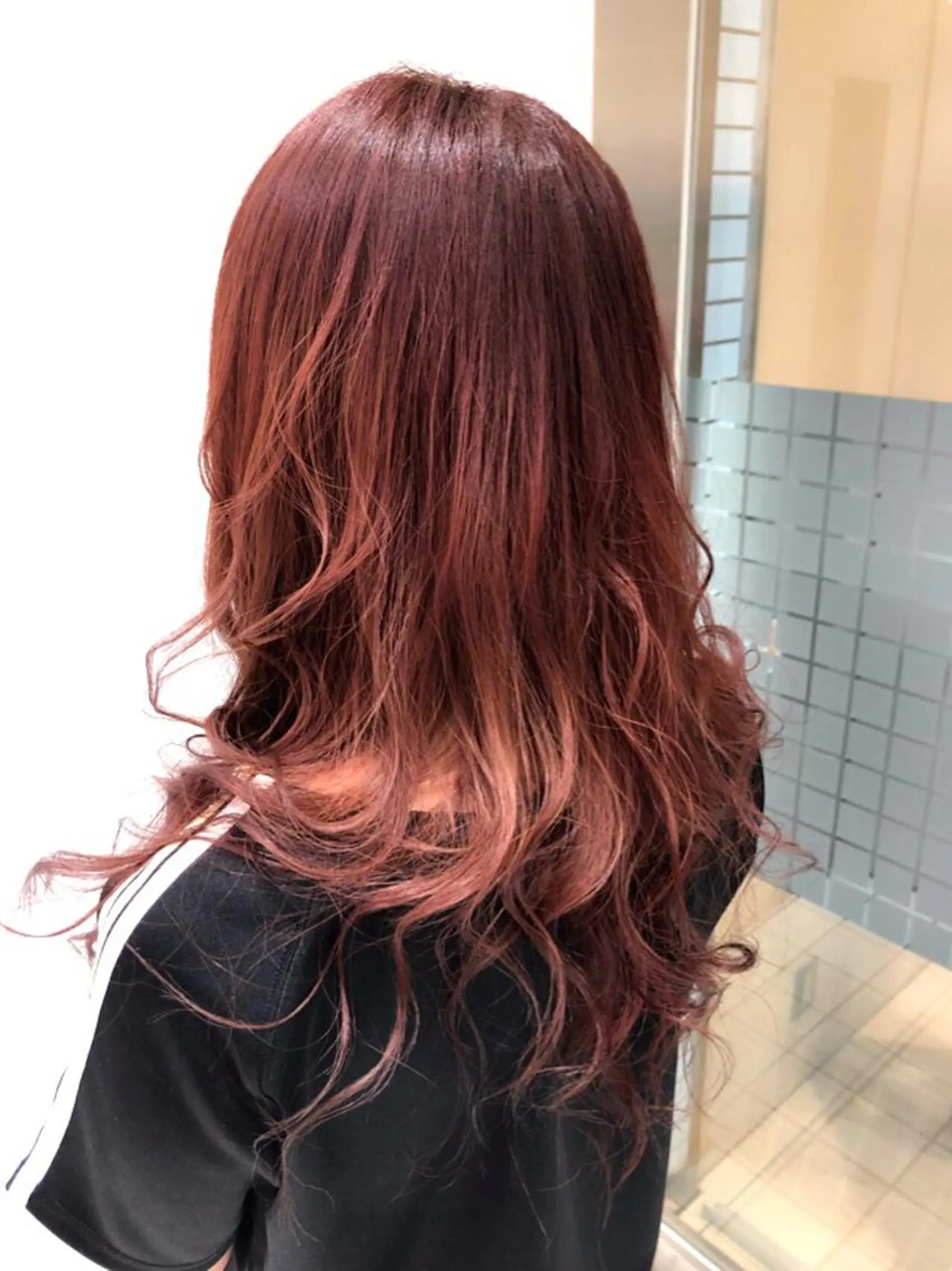 セミロング カラー ピンクカラー ヘアカラー トリートメント 宮林　努 / Ash 日野店のヘアスタイル