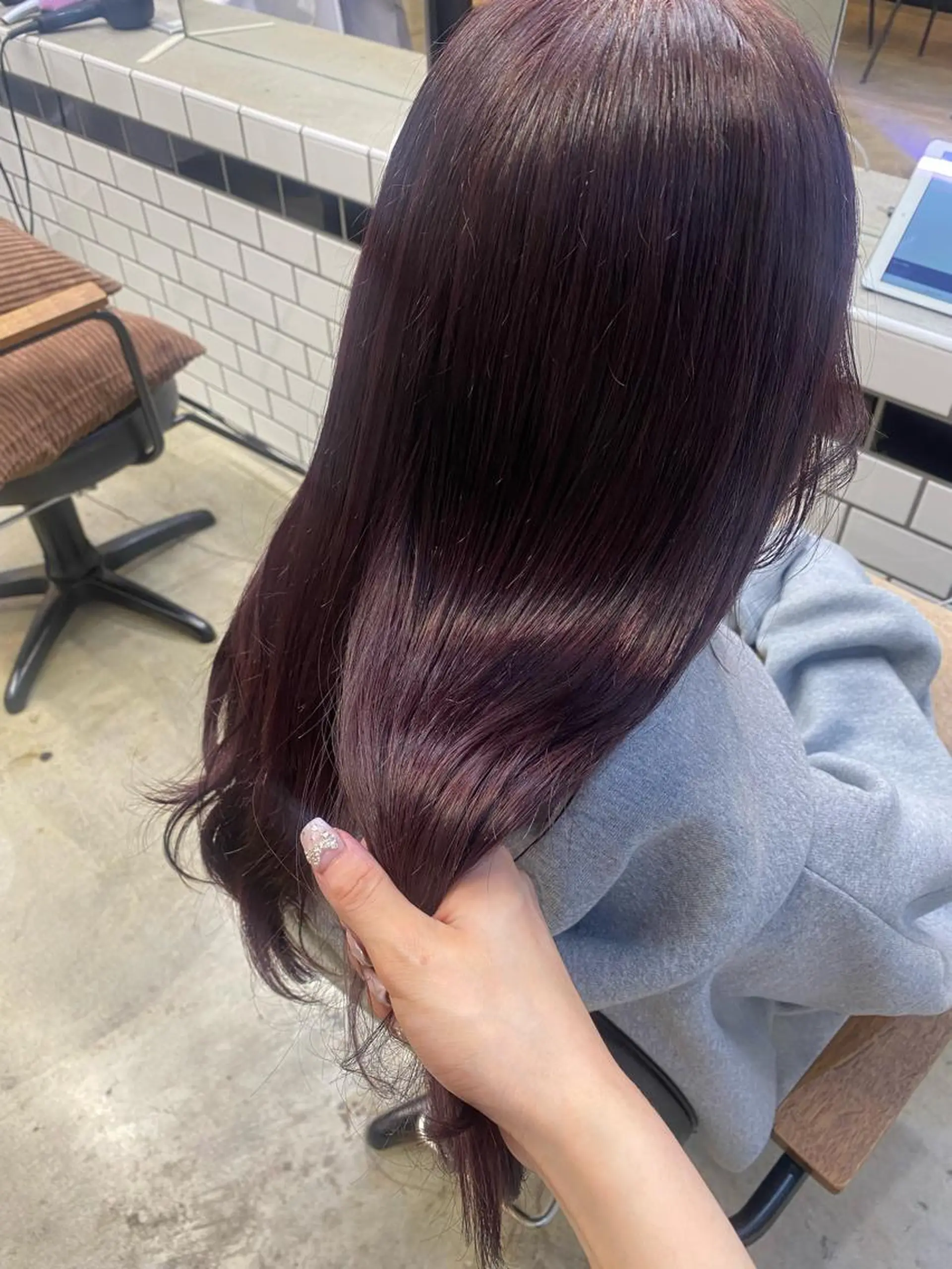 ロング ヘアカラー トリートメント 韓国風レイヤーカット 🍒サンジキ アカリのヘアスタイル