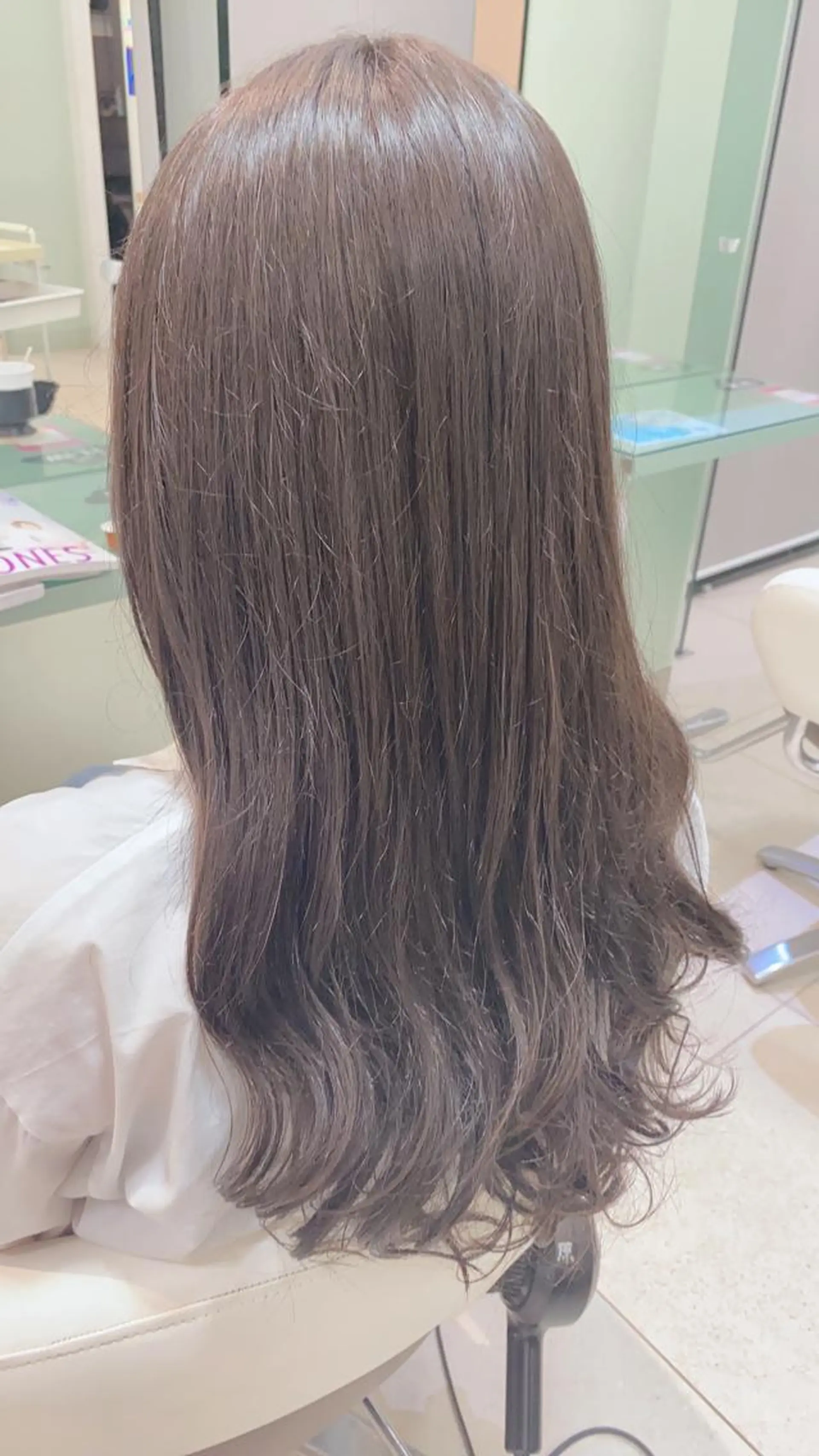 ロング カラー 宮澤 美幸のヘアスタイル