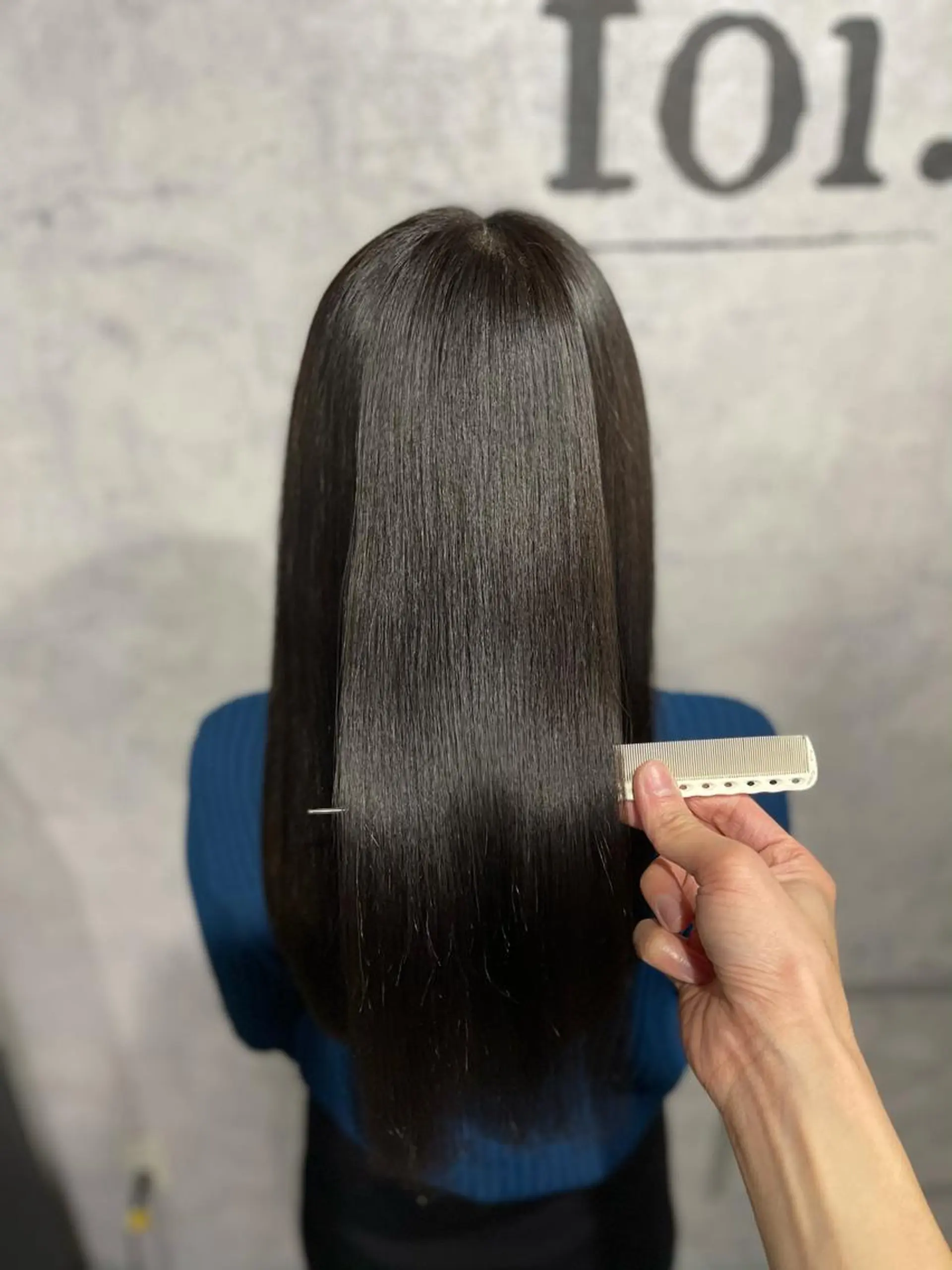 ロング メンズ眉毛ITSUK Iメンズ専門　新宿の眉毛・アイブロウイメージ