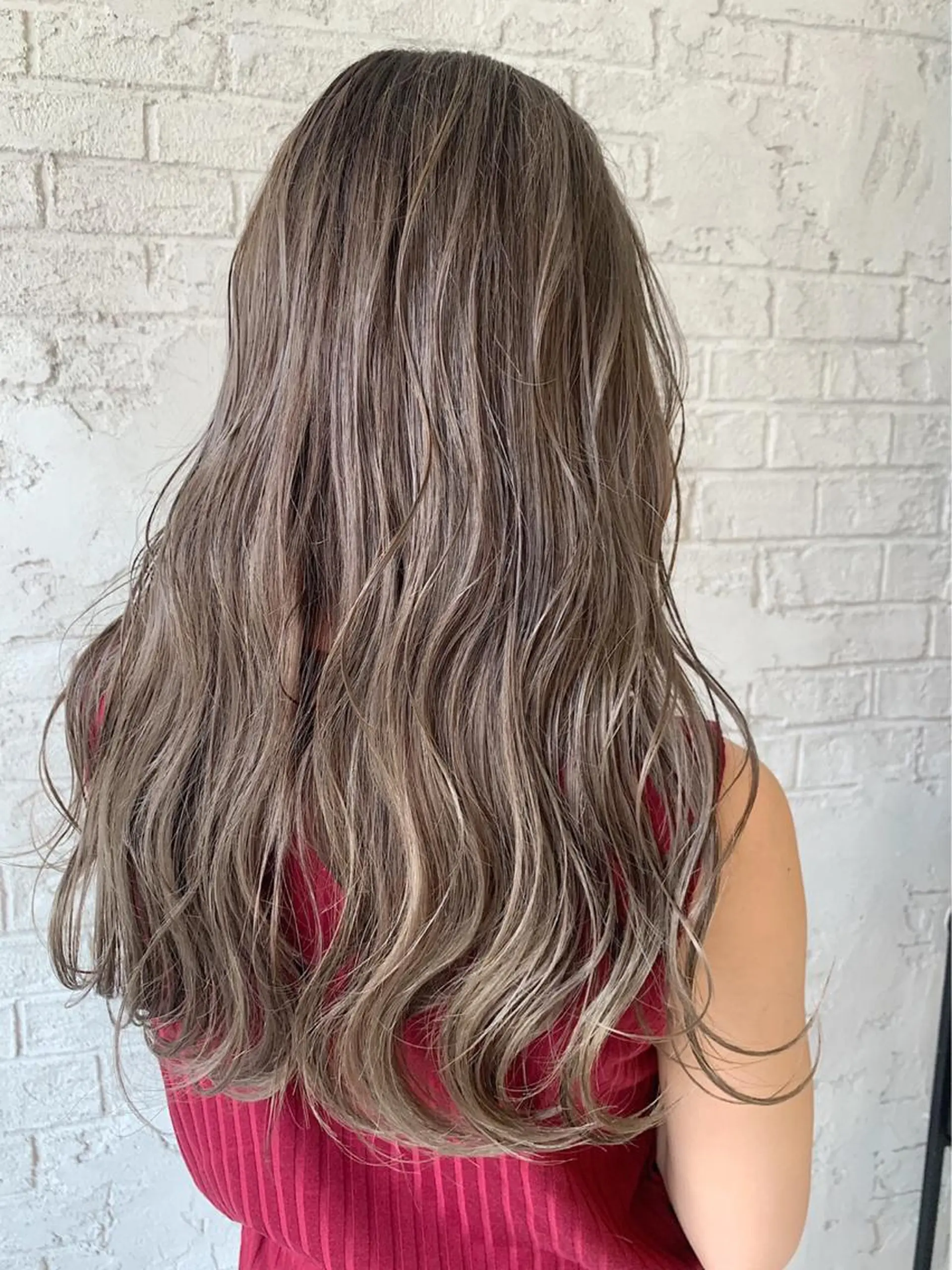 ロング カラー 🦄まるお しょう🦄のヘアスタイル