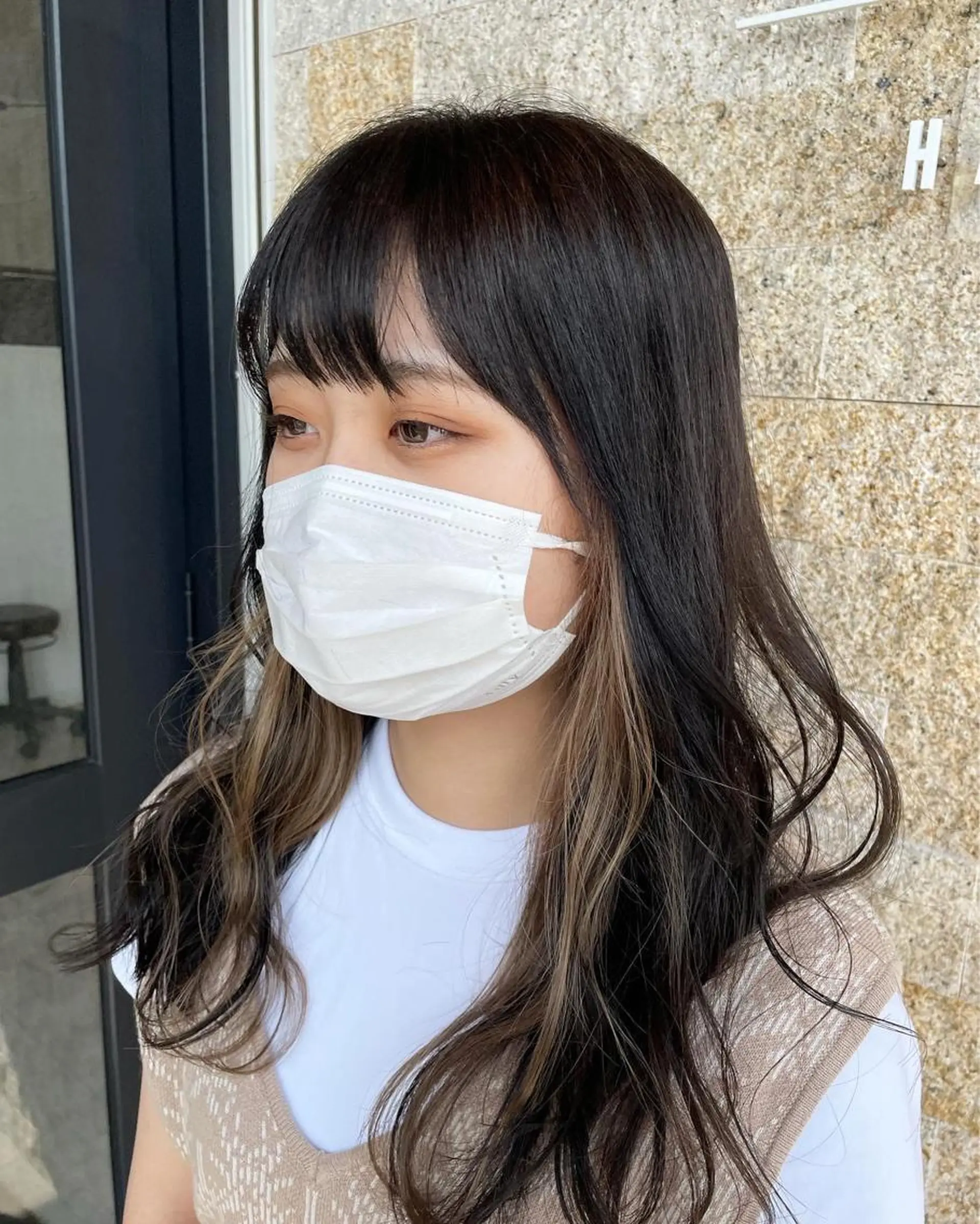 ロング カラー ヘアカラー トリートメント 明石 歩樹のヘアスタイル