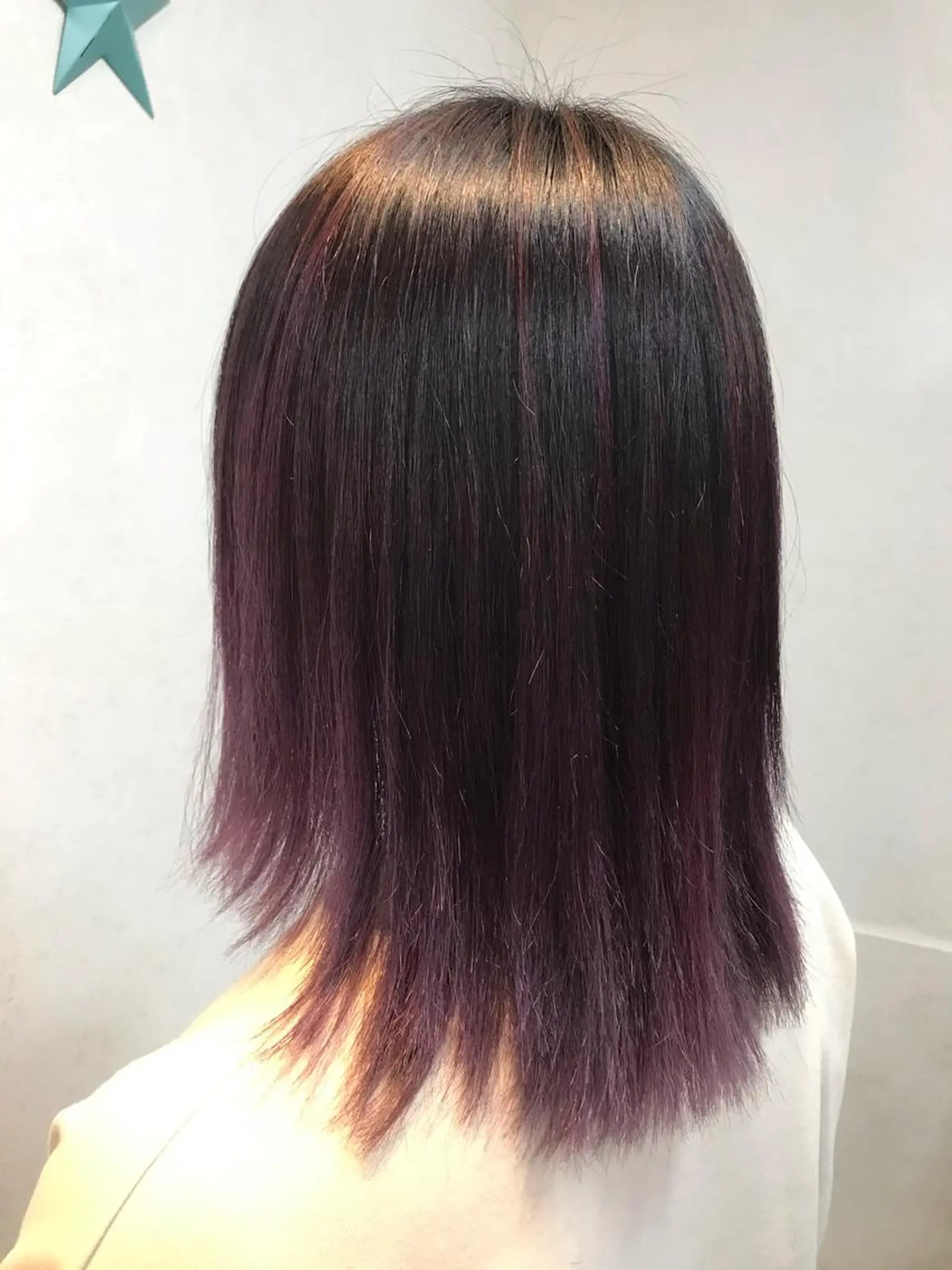 セミロング カラー カット 縮毛矯正 山本 咲貴のヘアスタイル