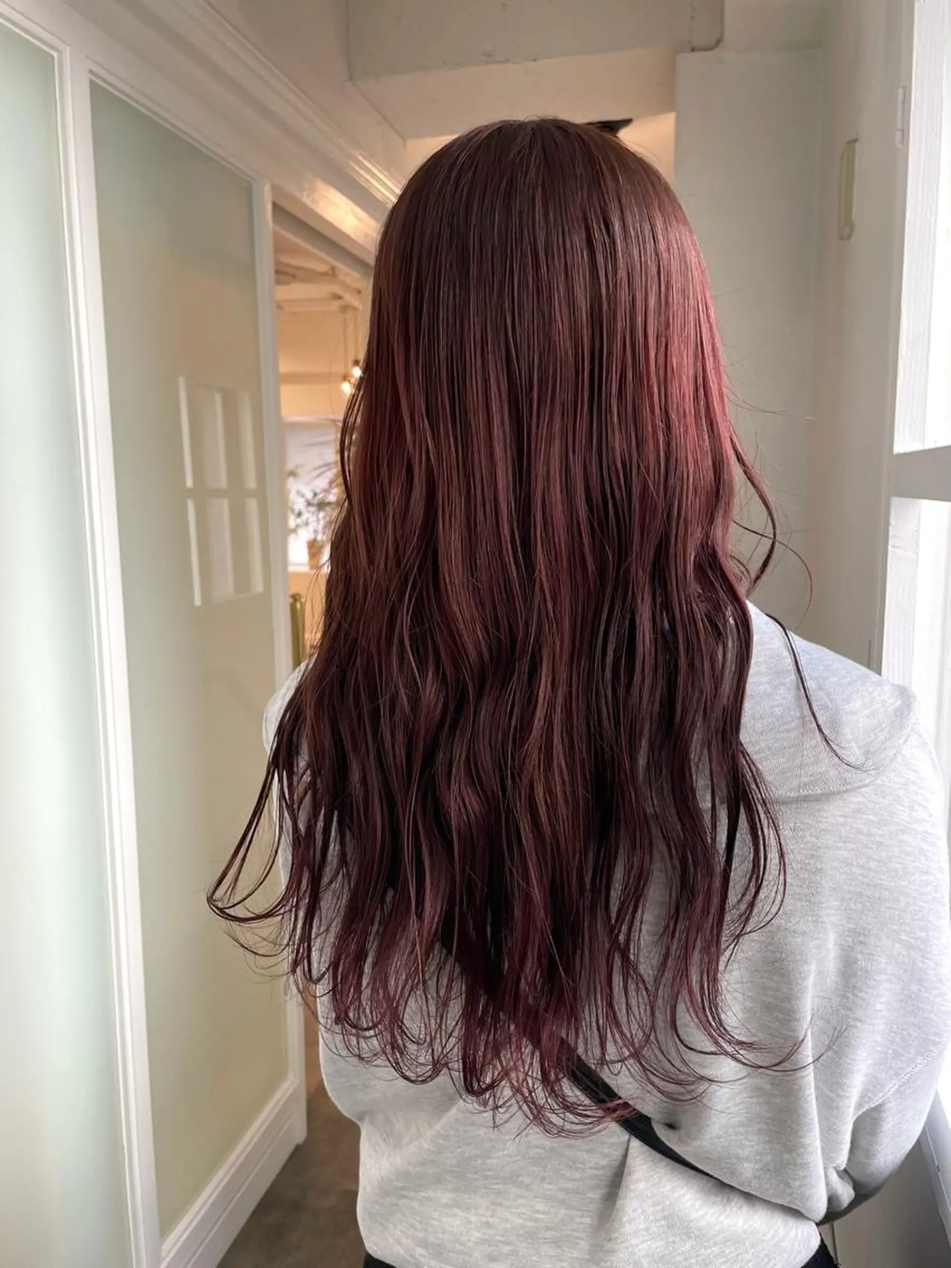 ロング カラー ブリーチ ラベンダーカラー ブリーチなしカラー ピンクカラー ピンクラベンダー SHEARA BY CARE所属・. AYUKAのヘアスタイル