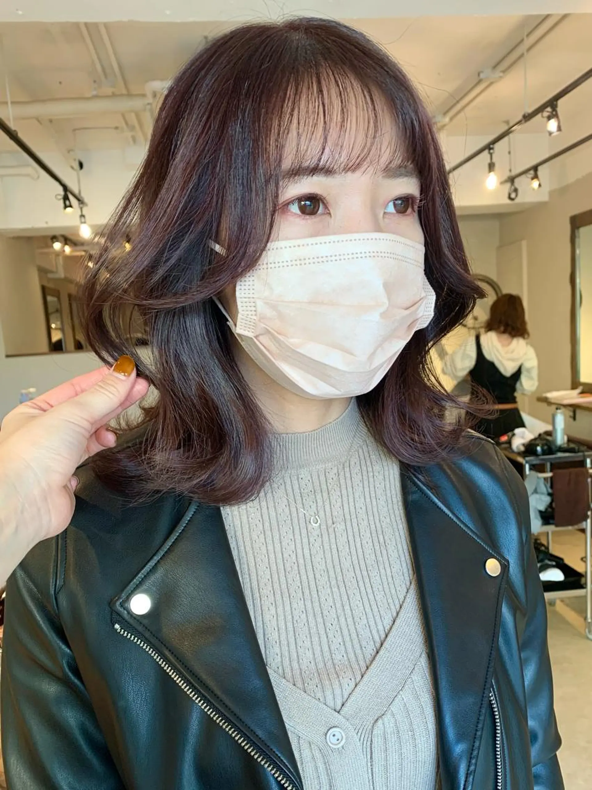 ミディアム カラー 透明感/オリーブ/ グレージュ/YUKAのヘアスタイル