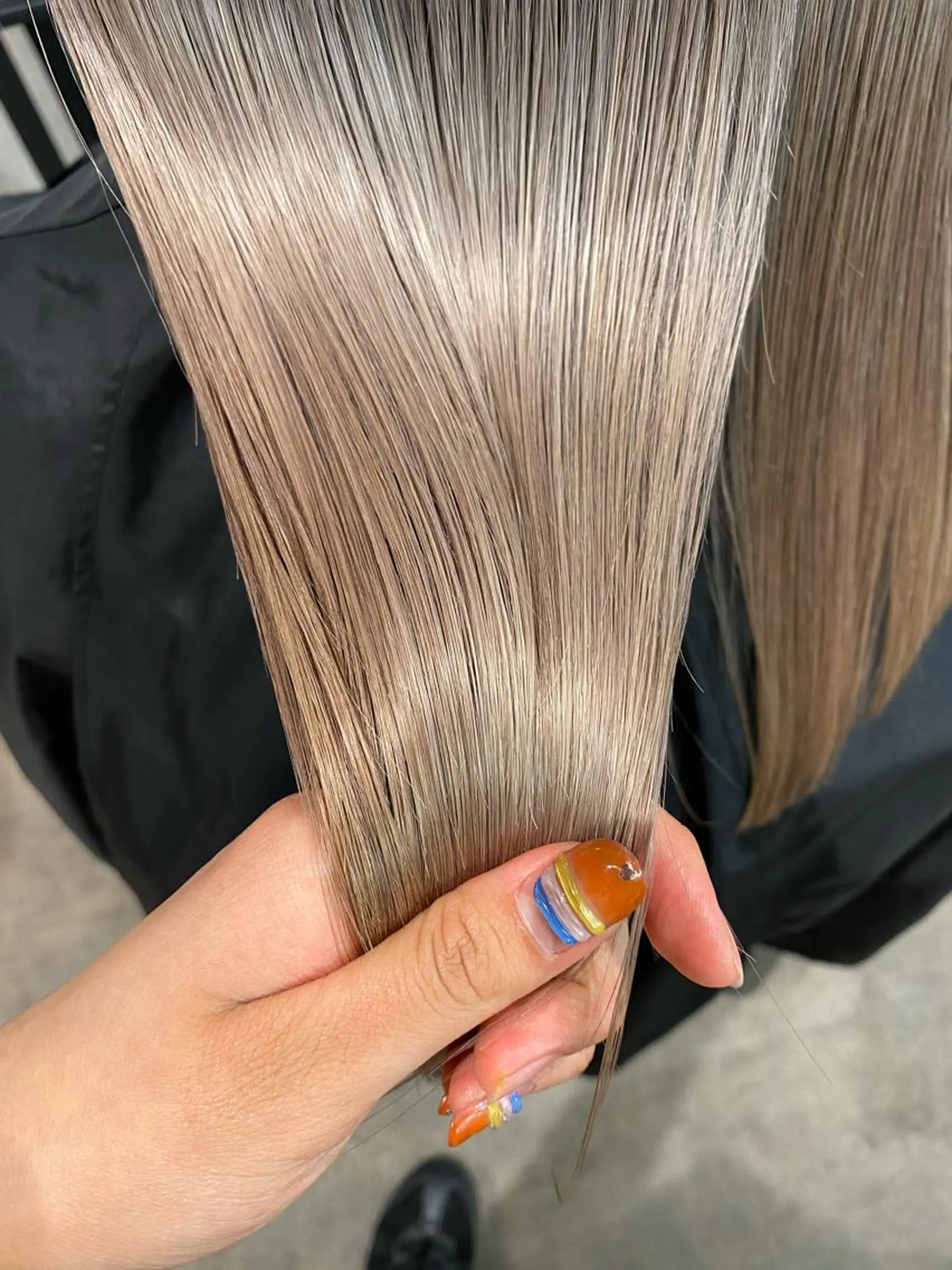 ロング カラー ヘアアレンジ XENA表参道 MIKUのヘアスタイル