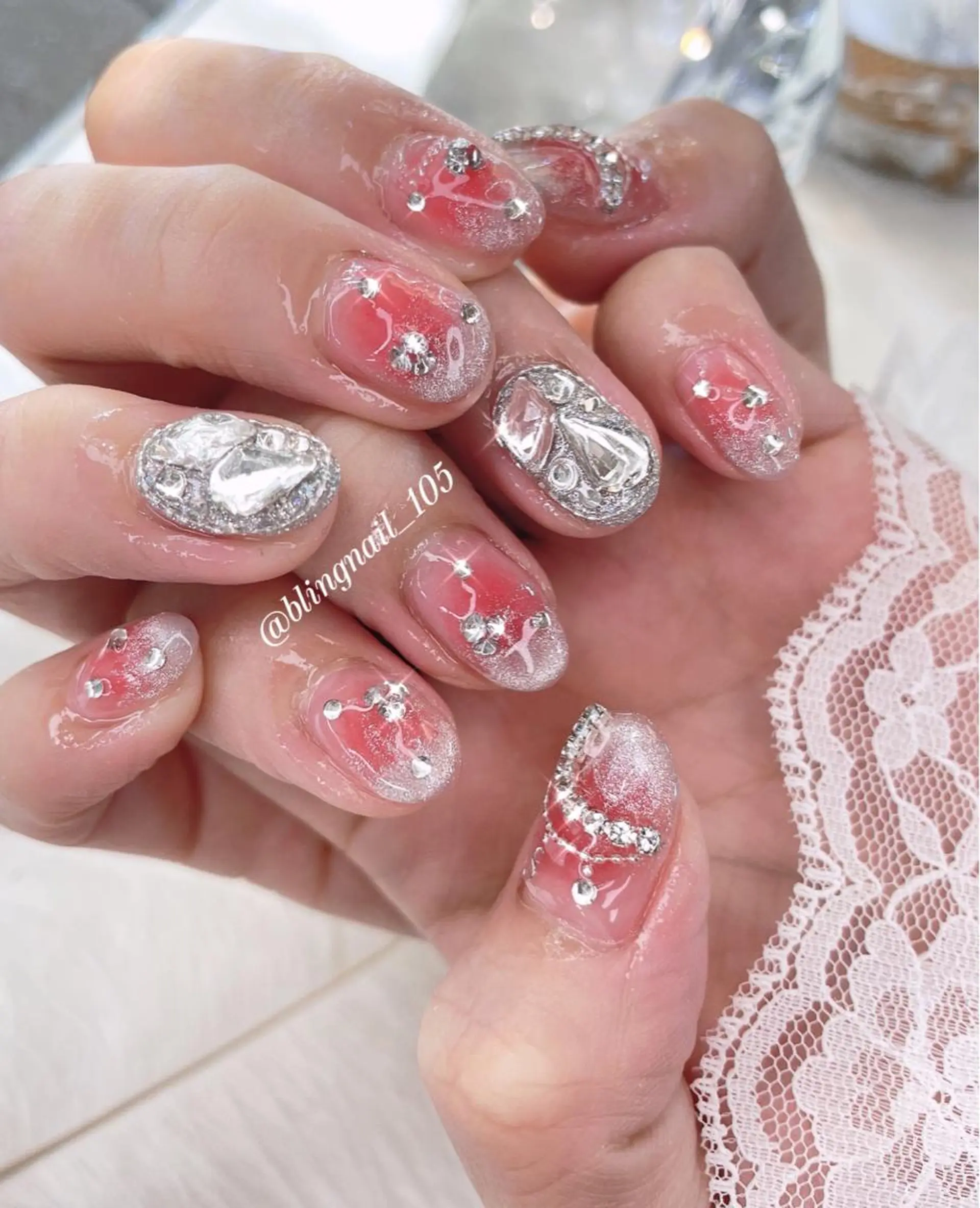 ネイル 23時まで❤︎韓国、 ワンホンネイルのネイルデザイン