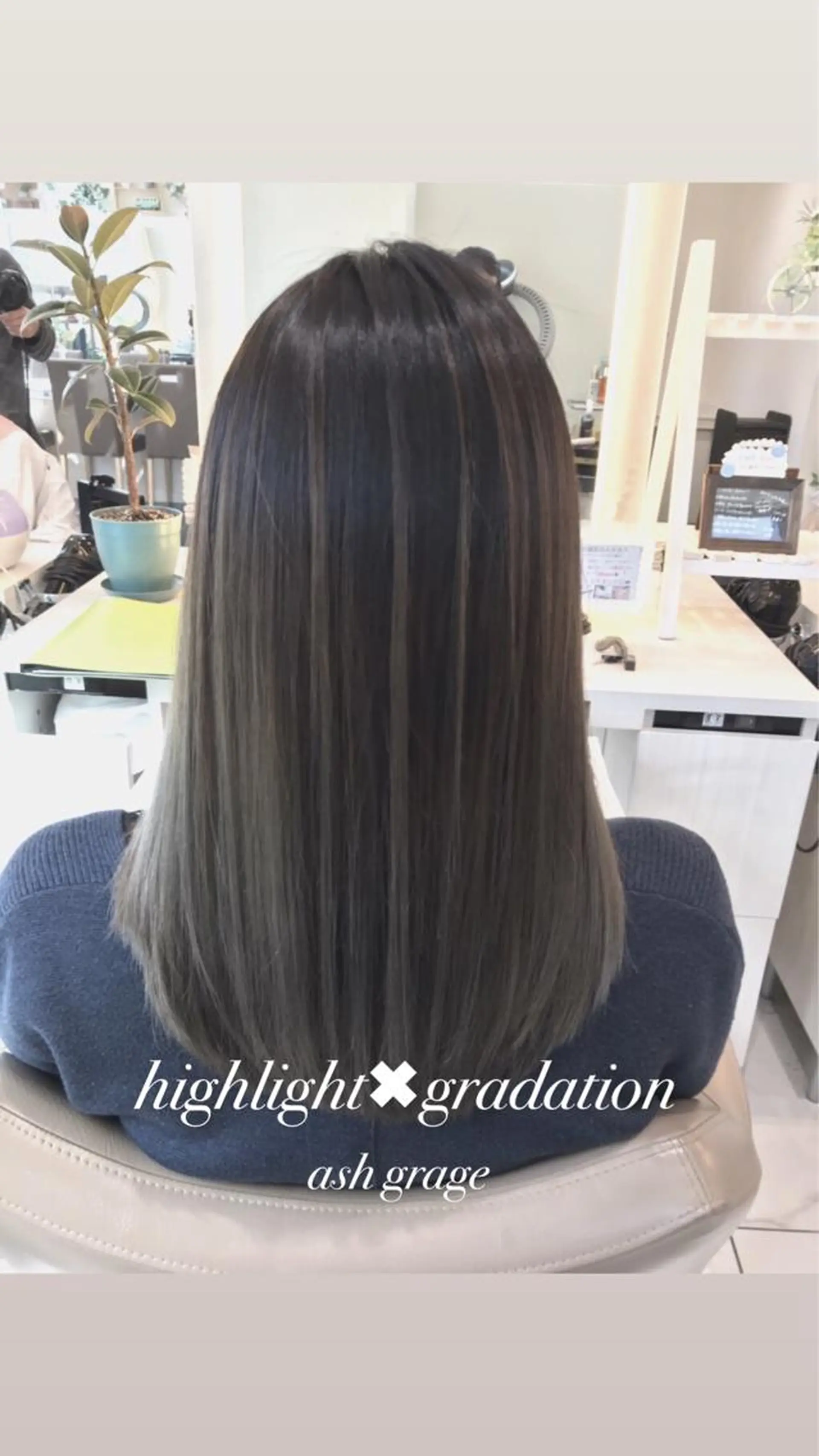 ミディアム カラー アッシュ アッシュグレー アッシュグレージュ グラデーションカラー グレージュ 山崎俊輔/髪質改善 /バレイヤージュのヘアスタイル