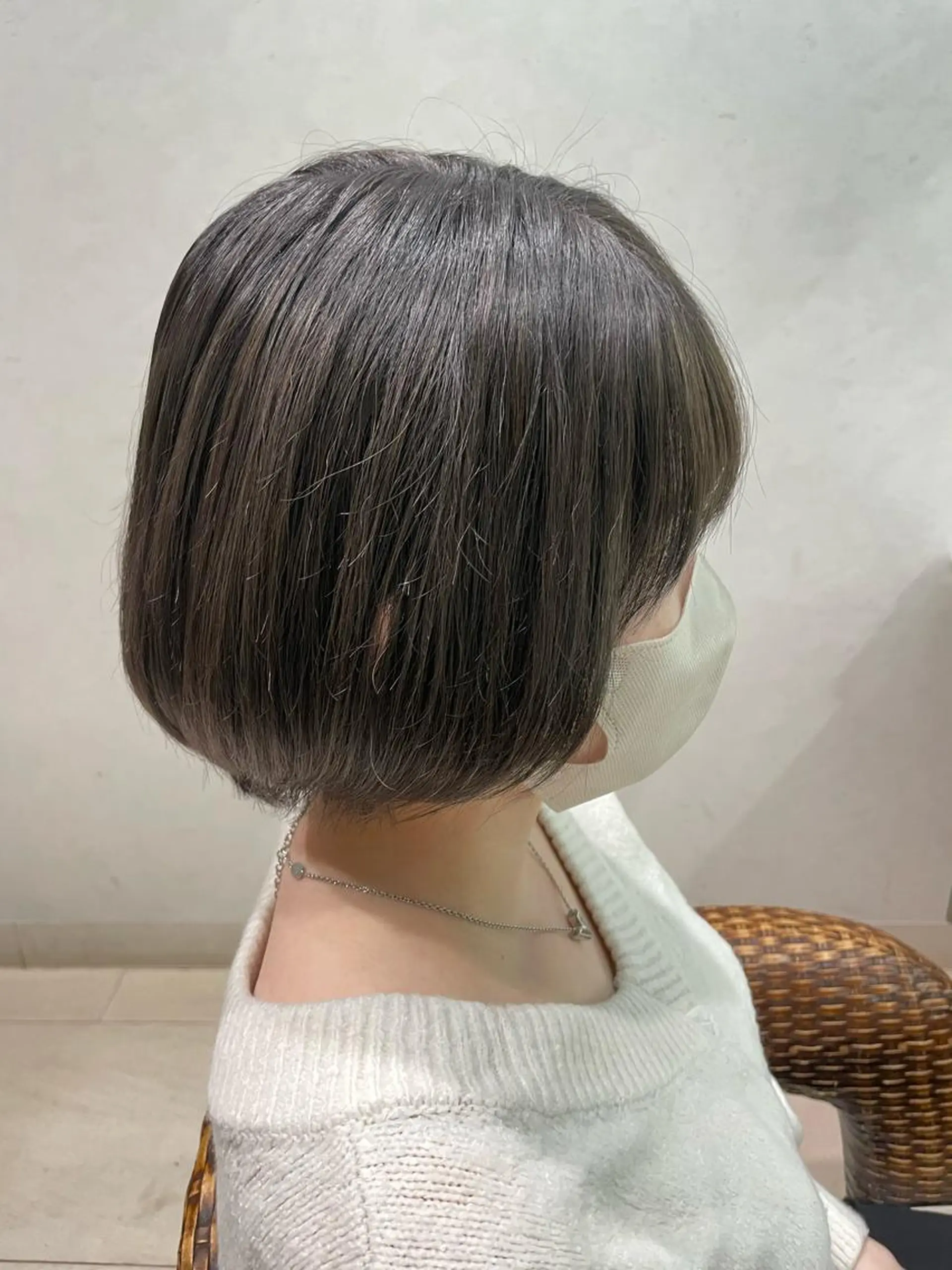 ミディアム カラー グレージュ カット ヘアカラー トリートメント 白取 星矢のヘアスタイル