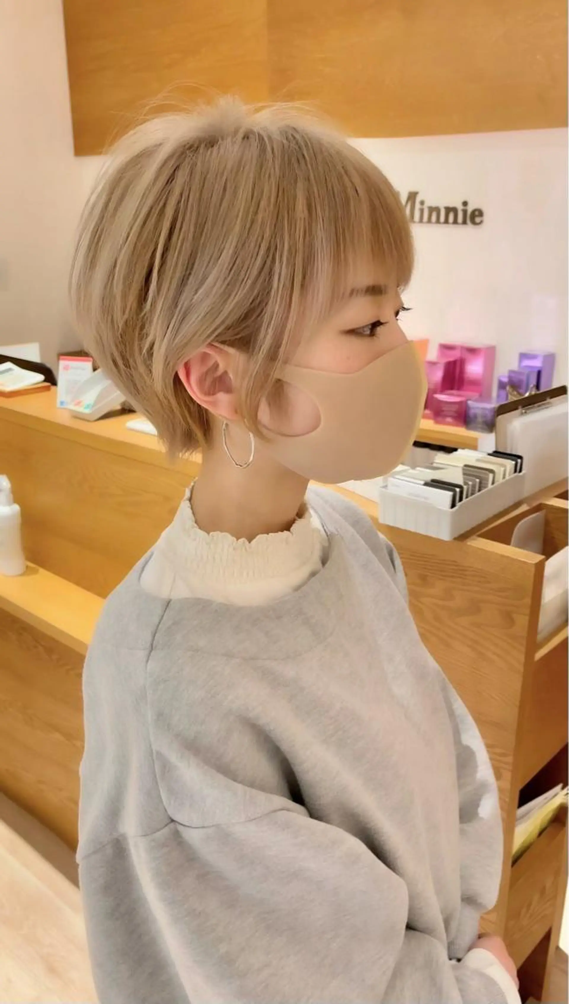 ショート カラー 🌟イメチェン美容師 🌟清水 大輝のヘアスタイル