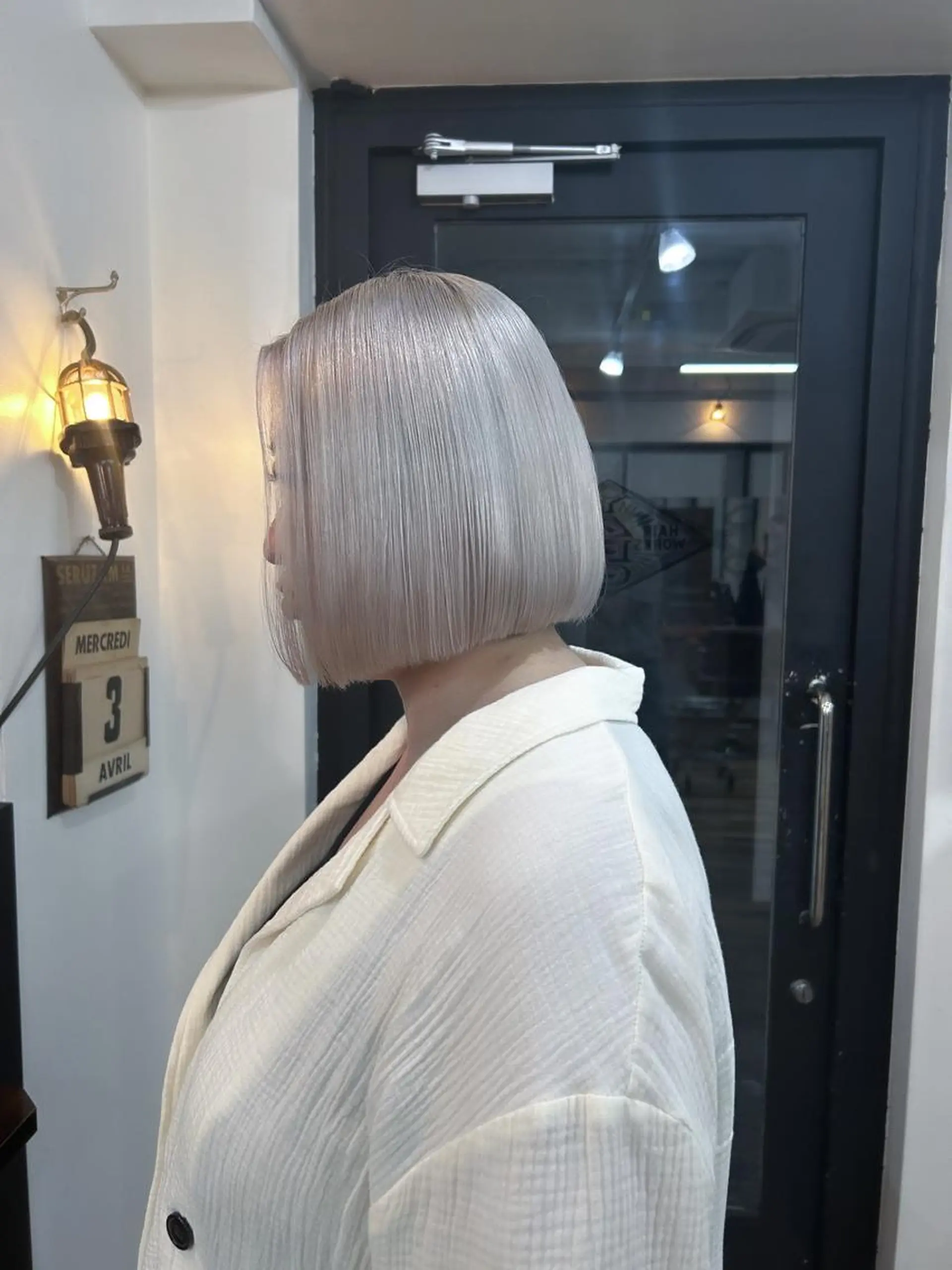 ショート カラー ハイトーンカラー ⭐️NAZUNAのヘアスタイル