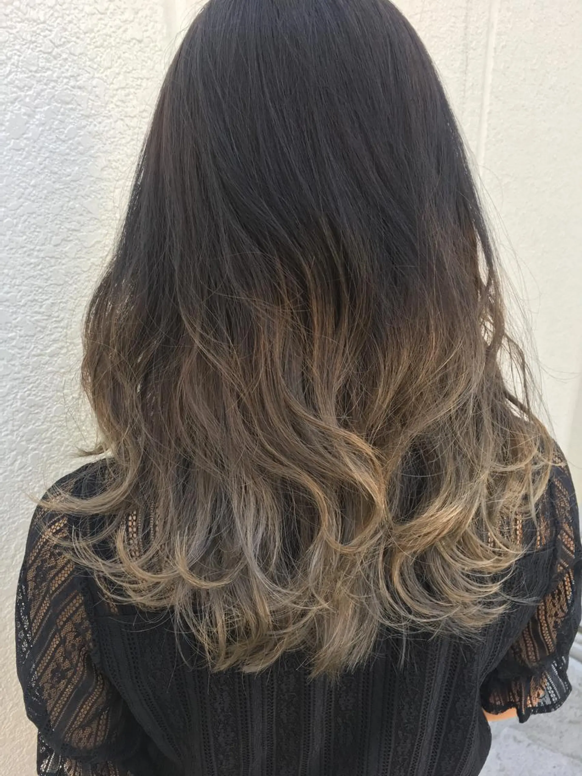 セミロング カラー boutique misakiのヘアスタイル