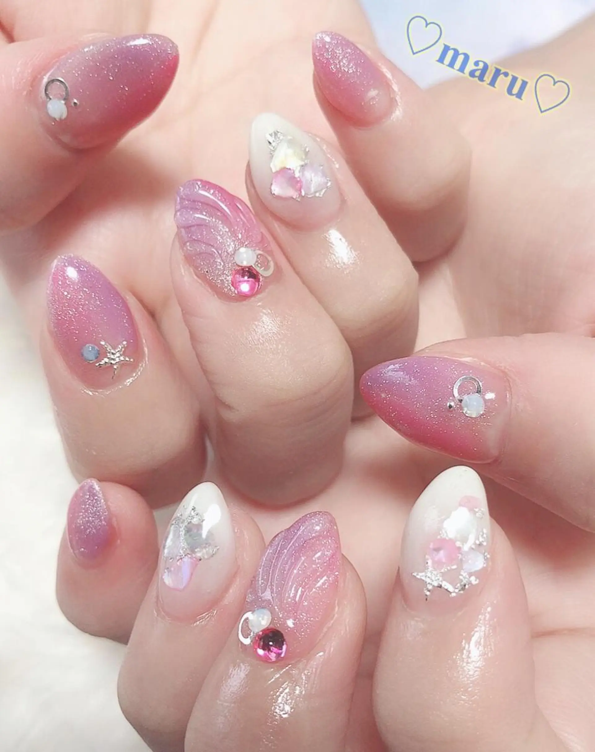 ネイル ハンドネイル フットネイル まるみ ♡のネイルデザイン