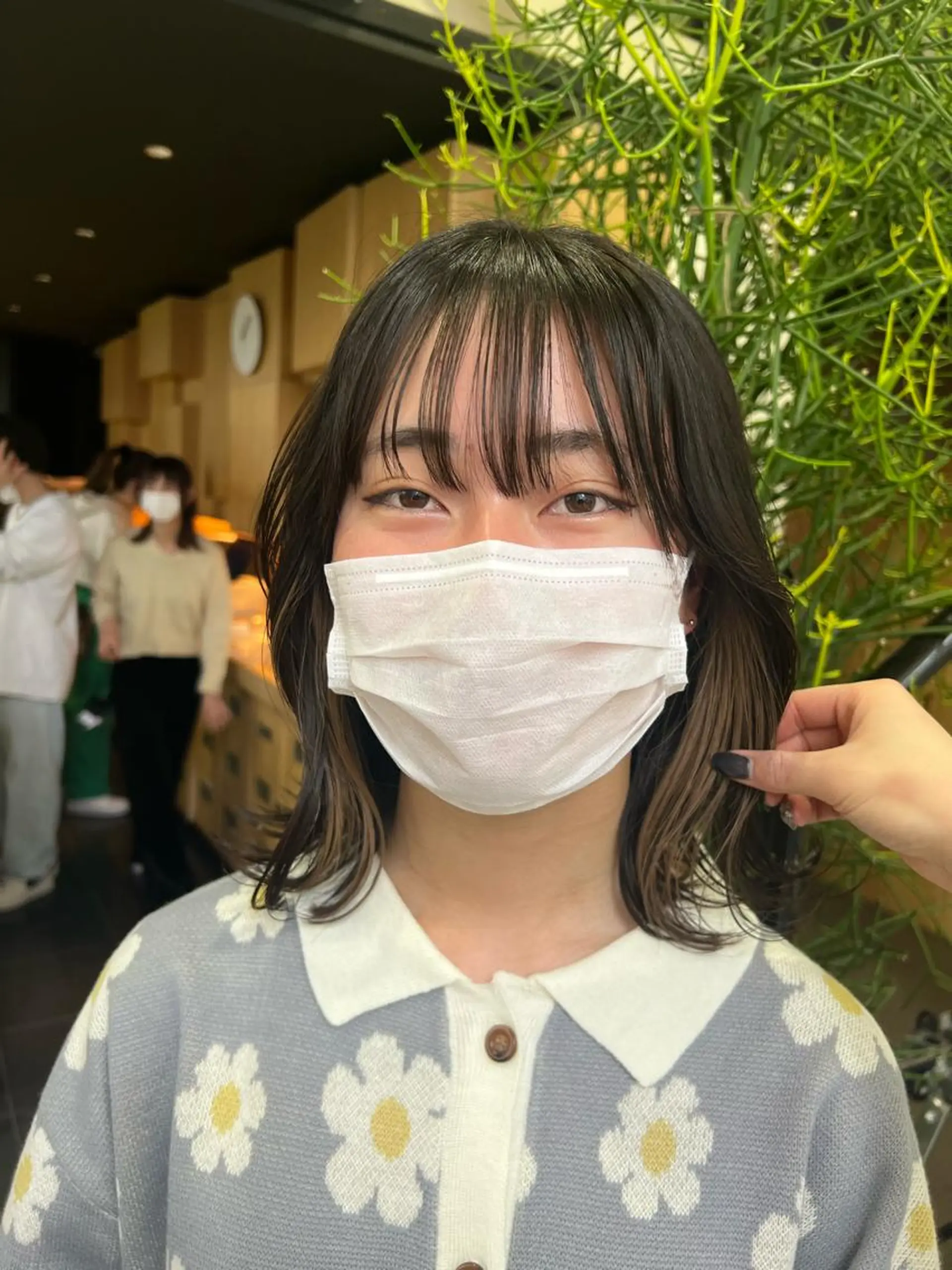 ミディアム 暖色ｶﾗｰ/ﾚｲﾔｰ ｶｯﾄ/Yunaのヘアスタイル