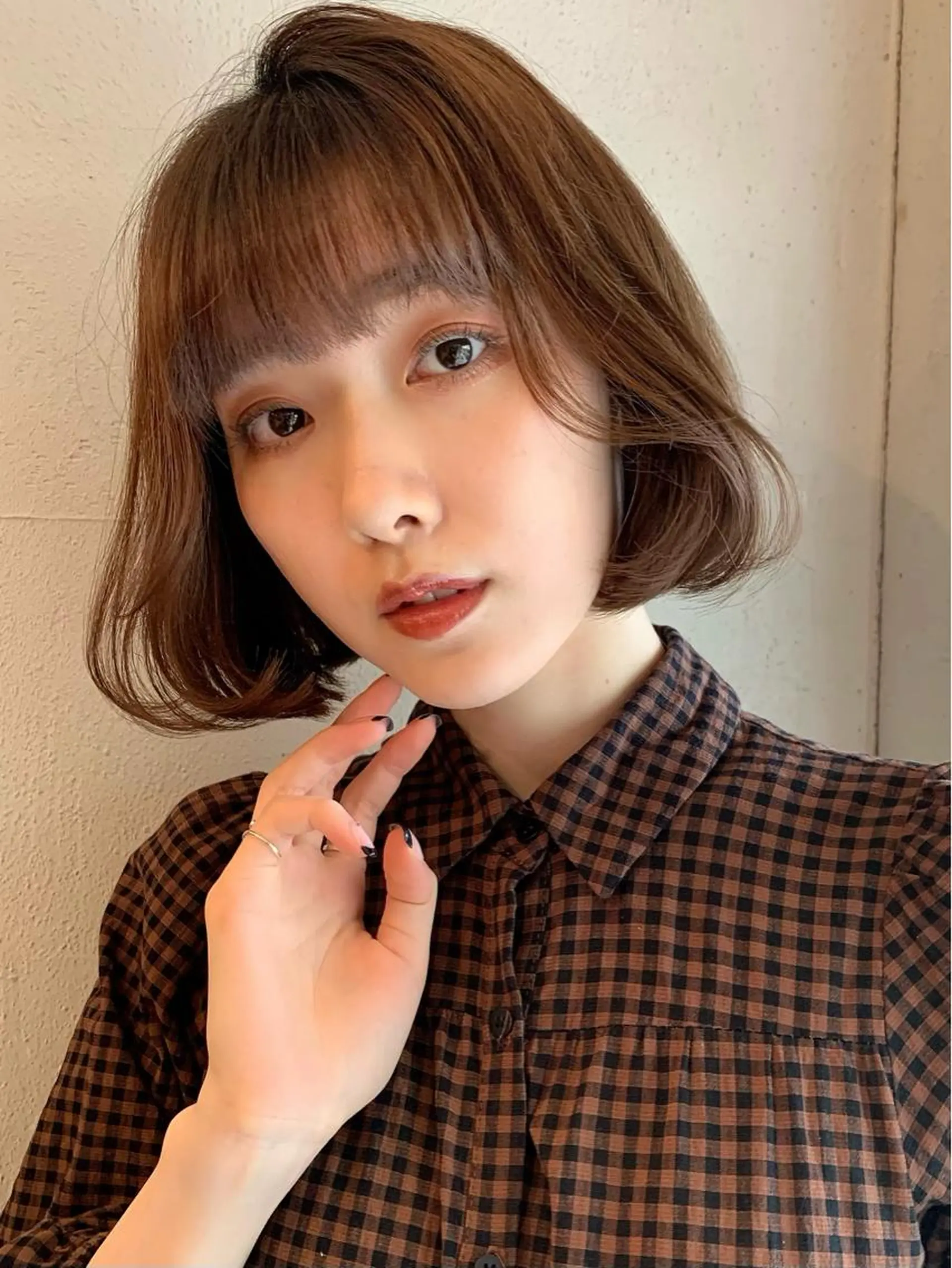 ショート カラー 透明感/オリーブ/ グレージュ/YUKAのヘアスタイル