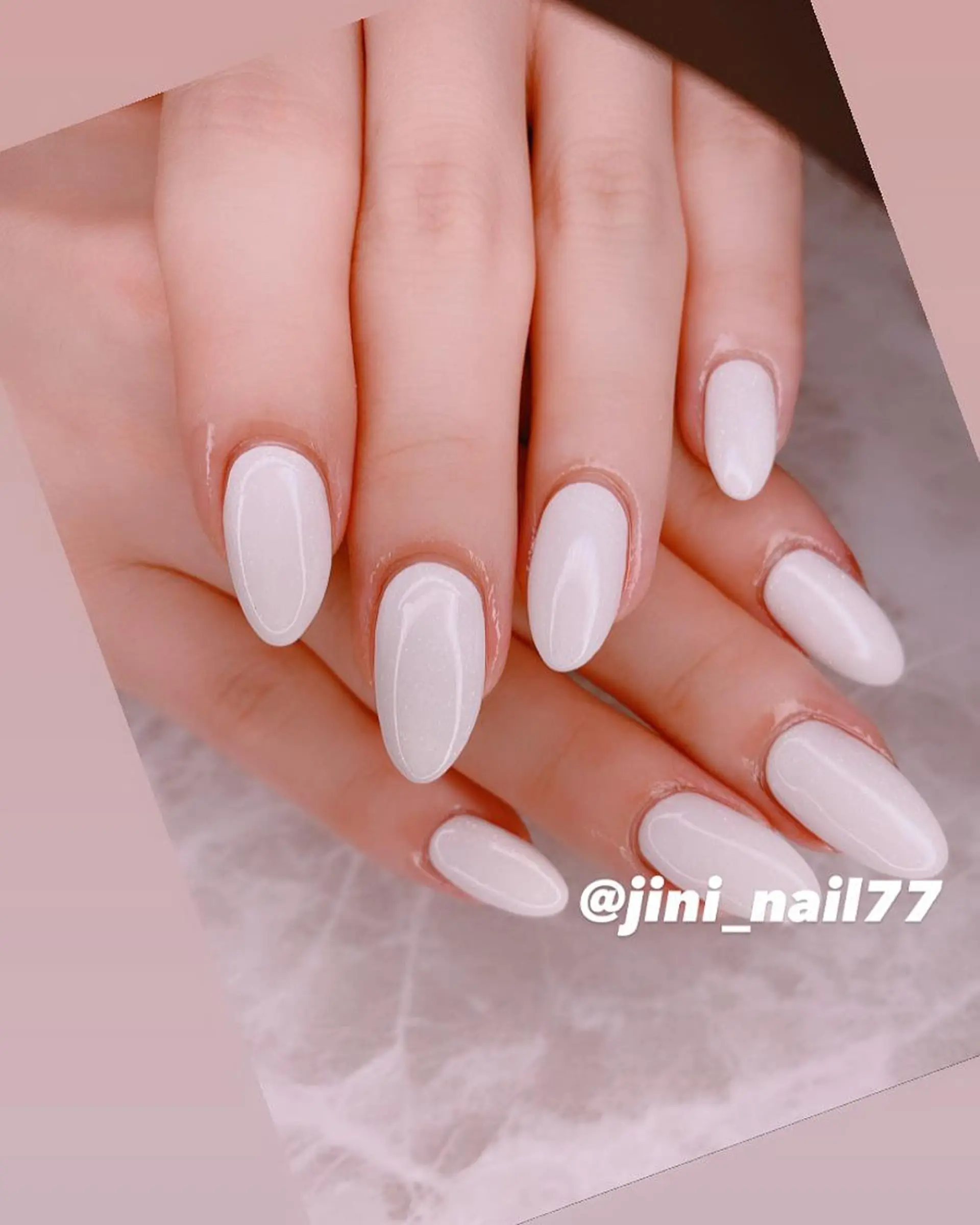 ネイル ハンドネイル JINI NAIL所属・ジニ ネイルのネイルデザイン