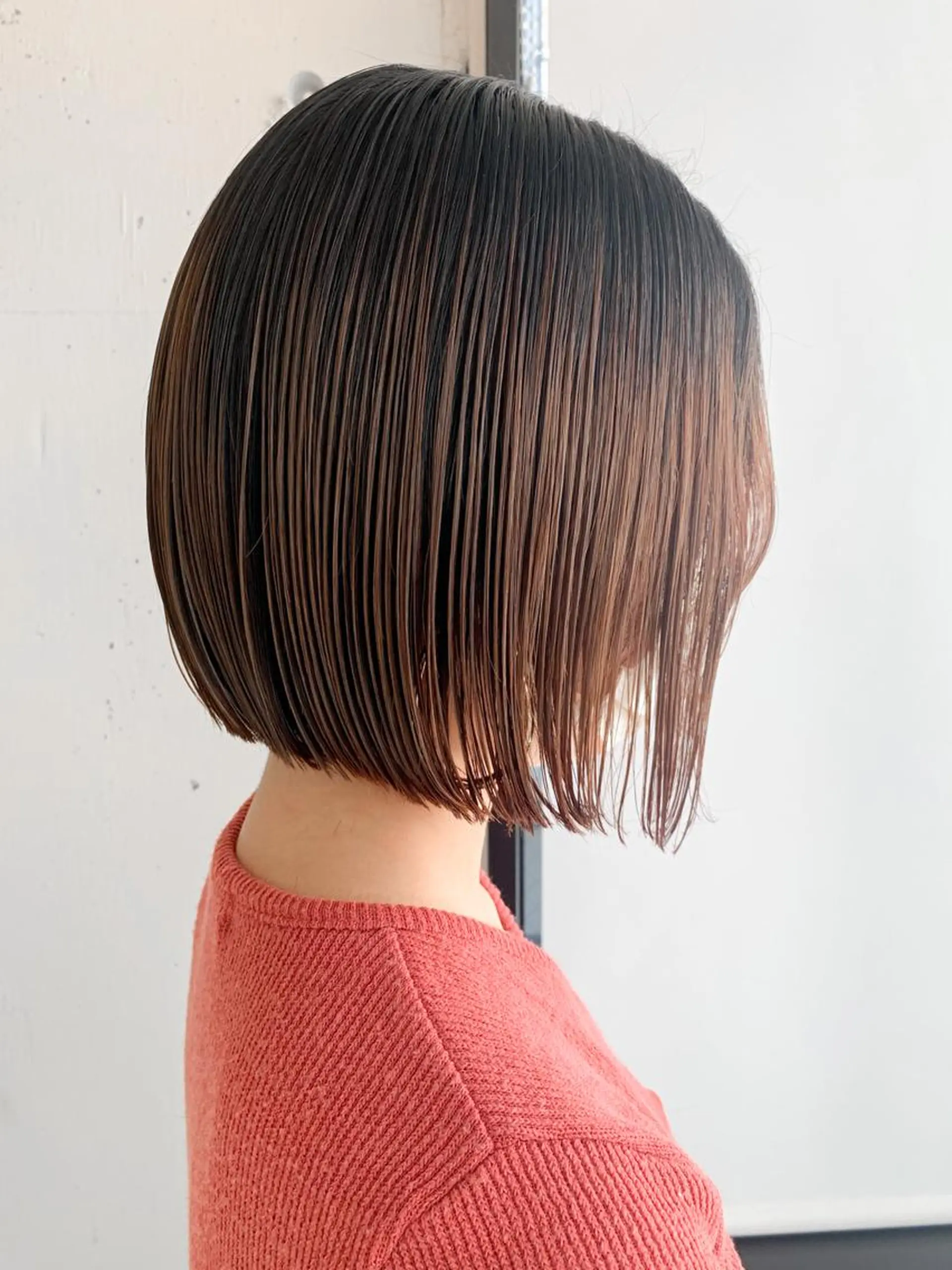 ショート カラー ヘアアレンジ 切りっぱなしボブ ボブ カット トリートメント yuka .のヘアスタイル