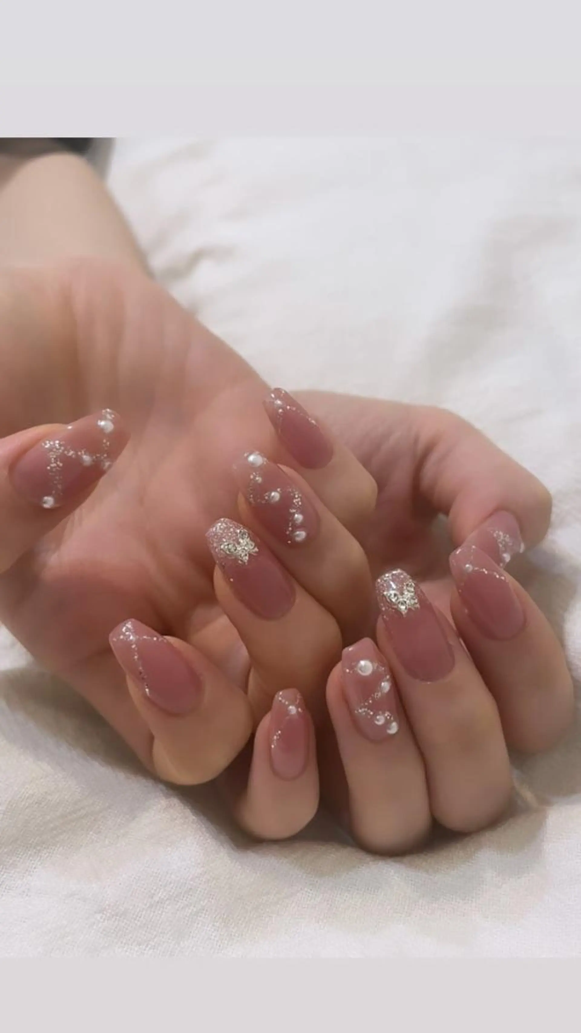 ロング ネイル ワンホンネイル ハンドネイル T. Kasumiのネイルデザイン