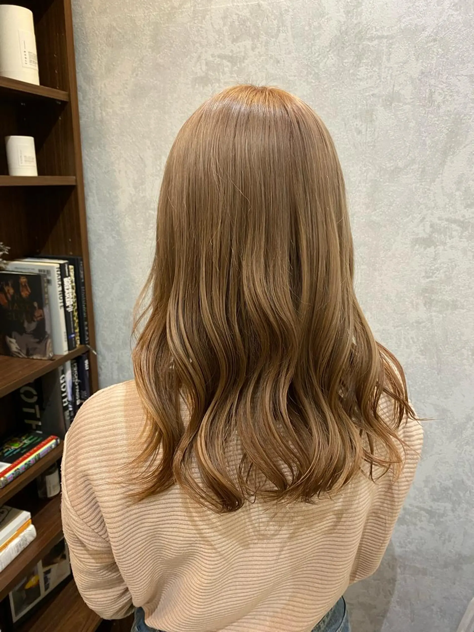 セミロング カラー ヘアカラー 西田辺/ タカスナオヤのヘアスタイル