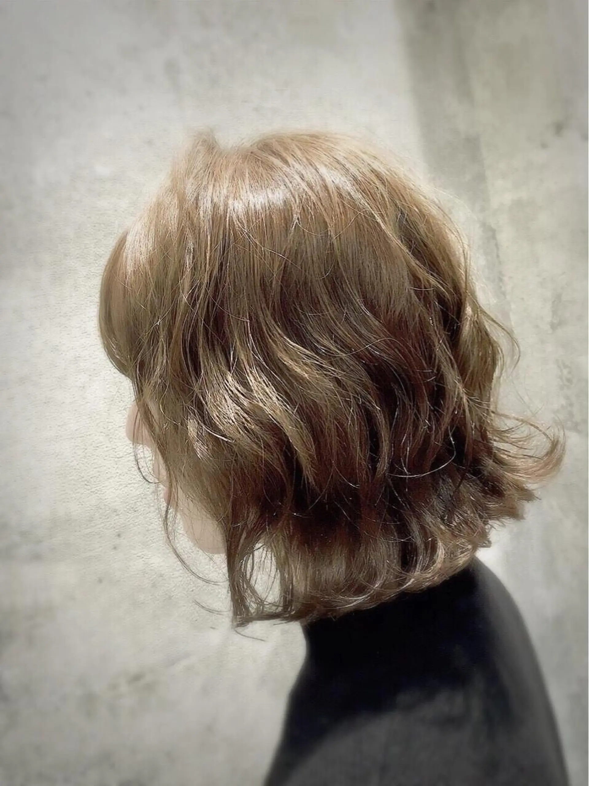 カラー 磧本 祐里恵のヘアスタイル