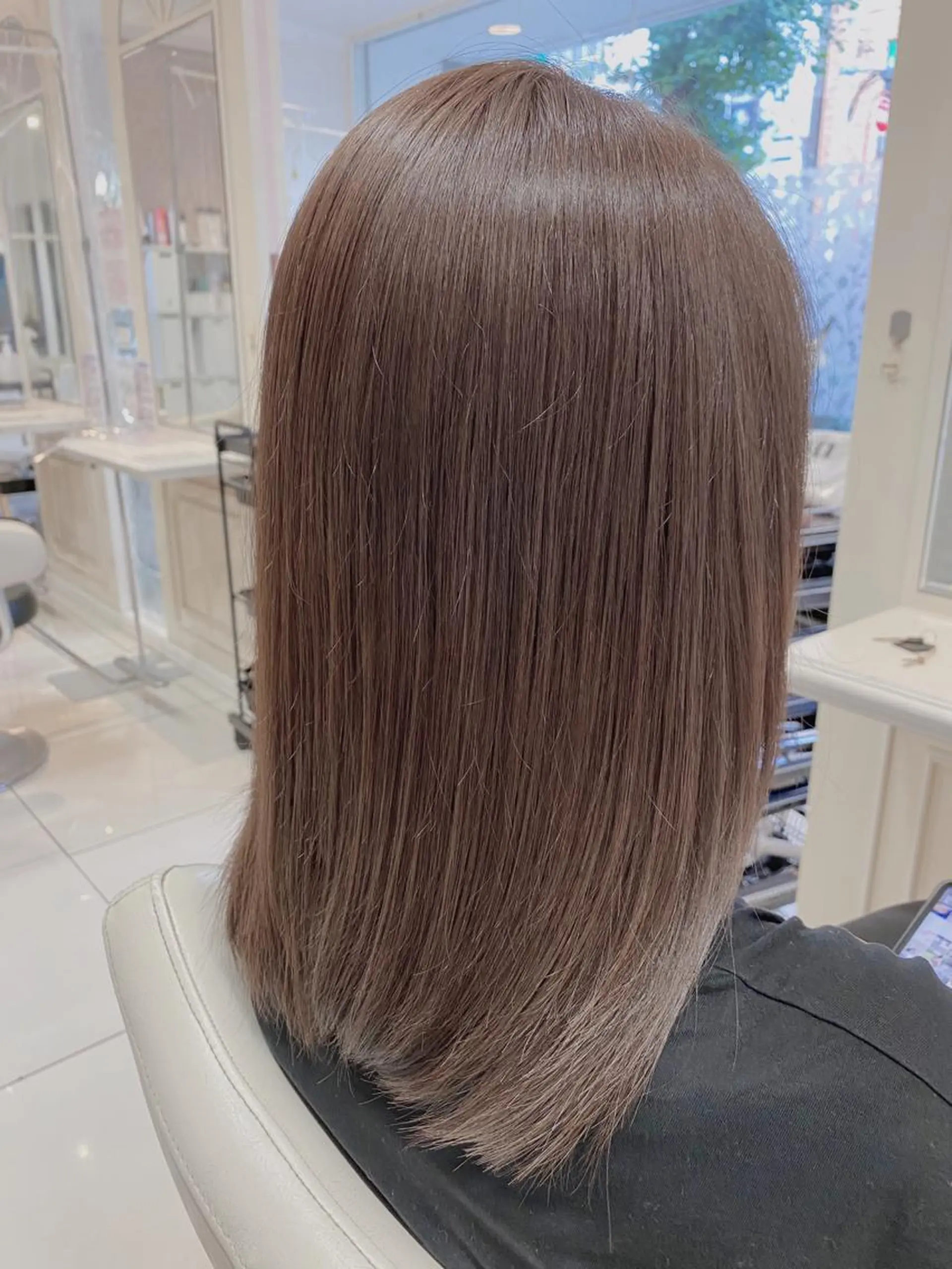 ミディアム カラー イルミナカラー ☘️タナアミ ディレクター☘️のヘアスタイル