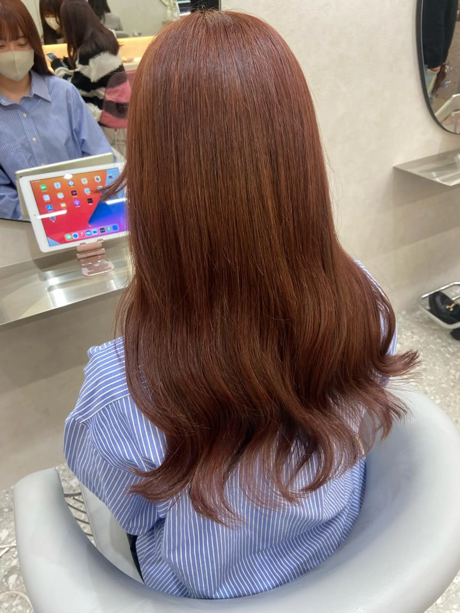 ロング カラー ベージュカラー ブリーチ ブラウンカラー ダブルカラー ブリーチなしカラー 新宿/韓国ヘア 中明度カラー/かやのヘアスタイル