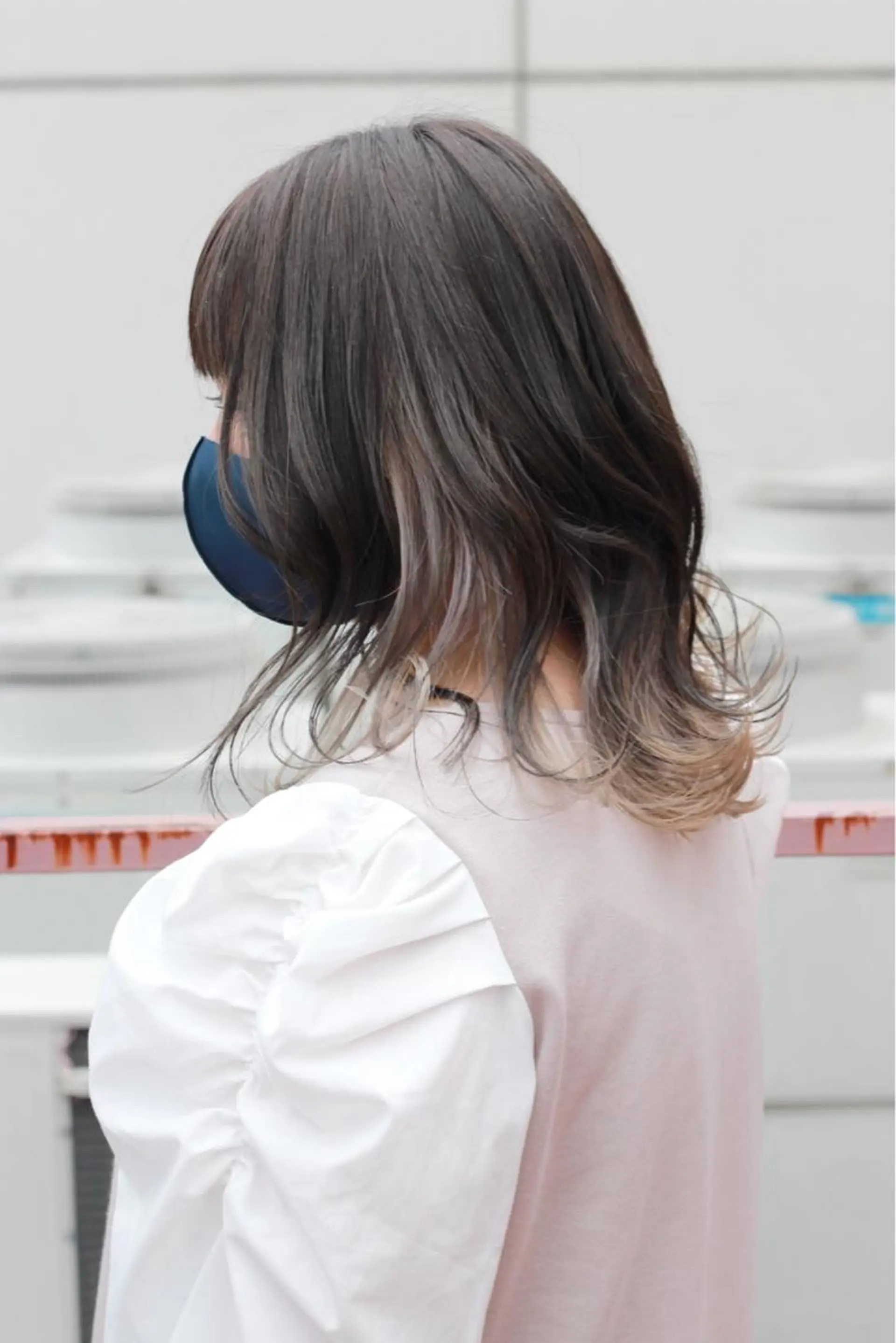 ミディアム カラー ベージュカラー インナーカラー シルバー シルバーベージュ カット ヘアカラー トリートメント Viage （ビアージュ）のヘアスタイル