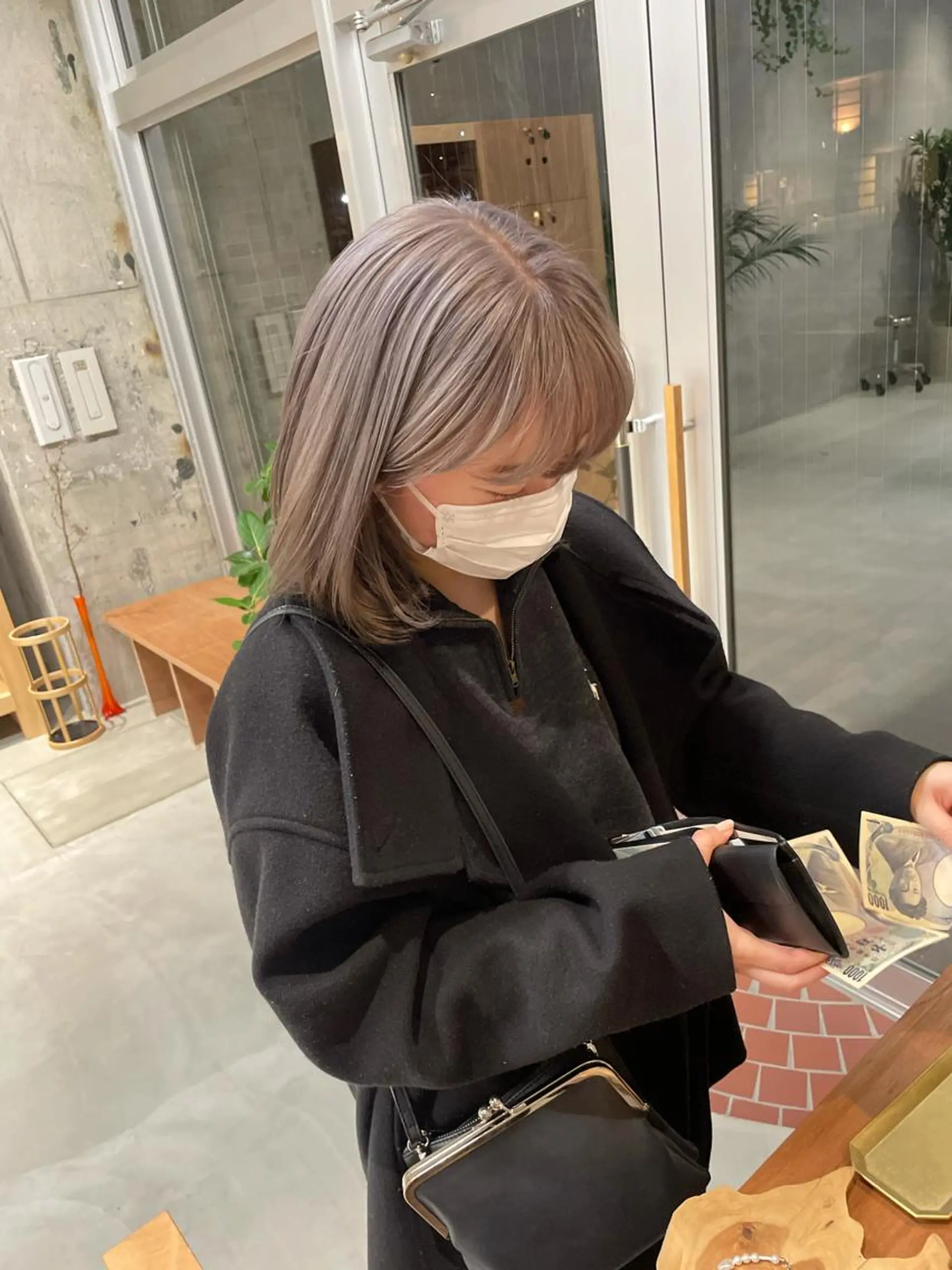 カラー wewe: momoeのヘアスタイル