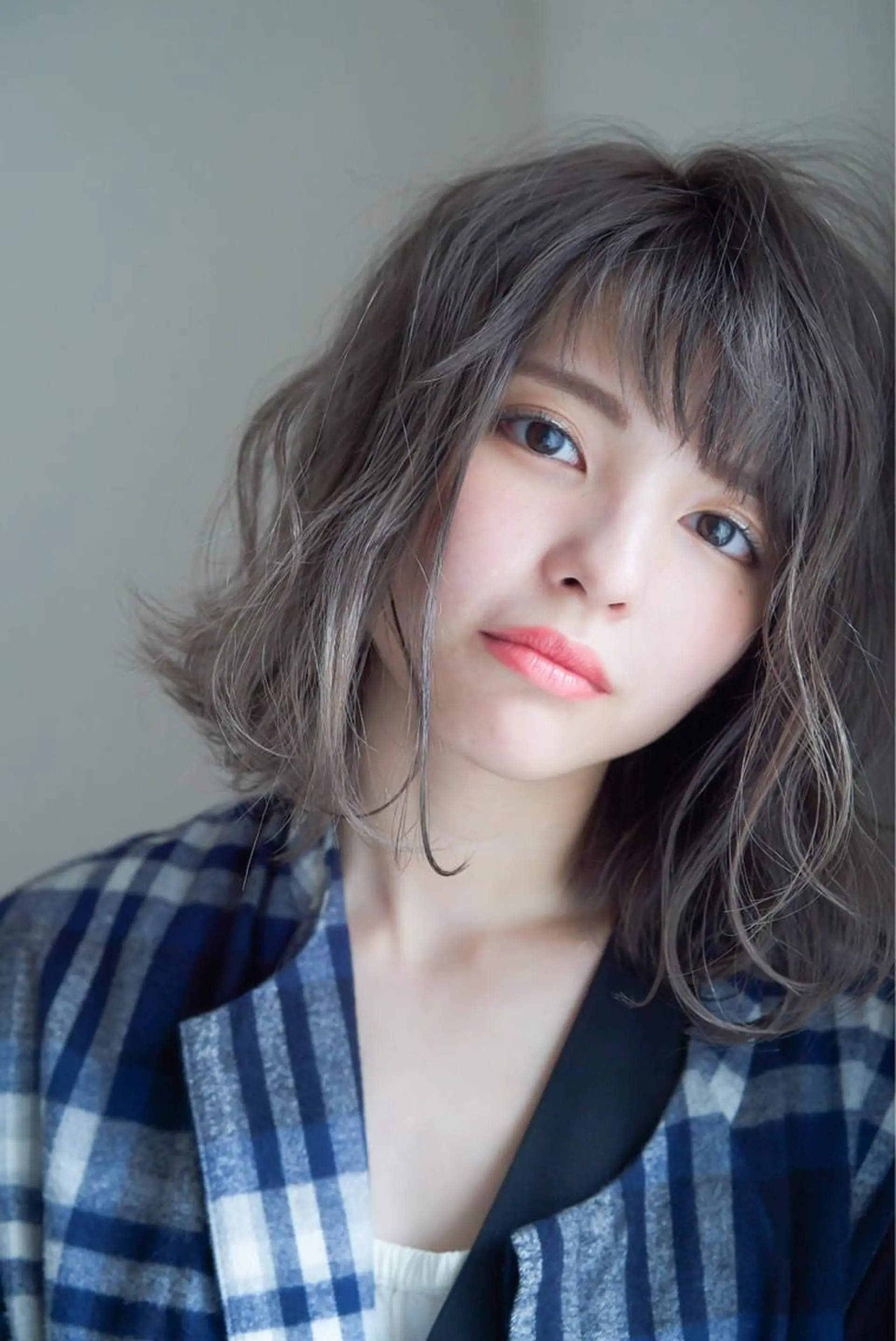 ミディアム カラー パーマ トリートメント u hair所属・こばやし ももこのヘアスタイル