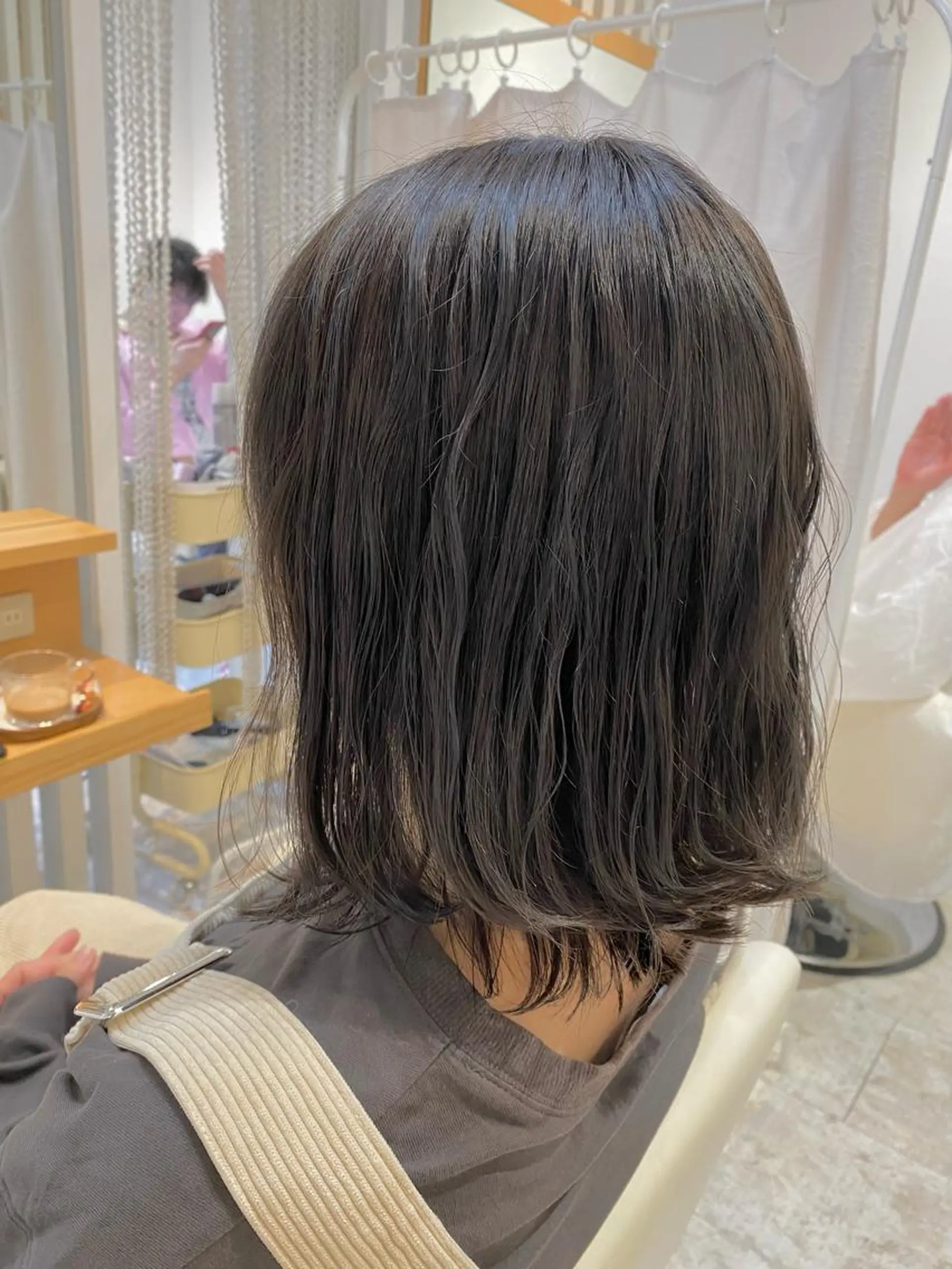 セミロング カラー ヘアアレンジ Design Color🐰アユミのヘアスタイル