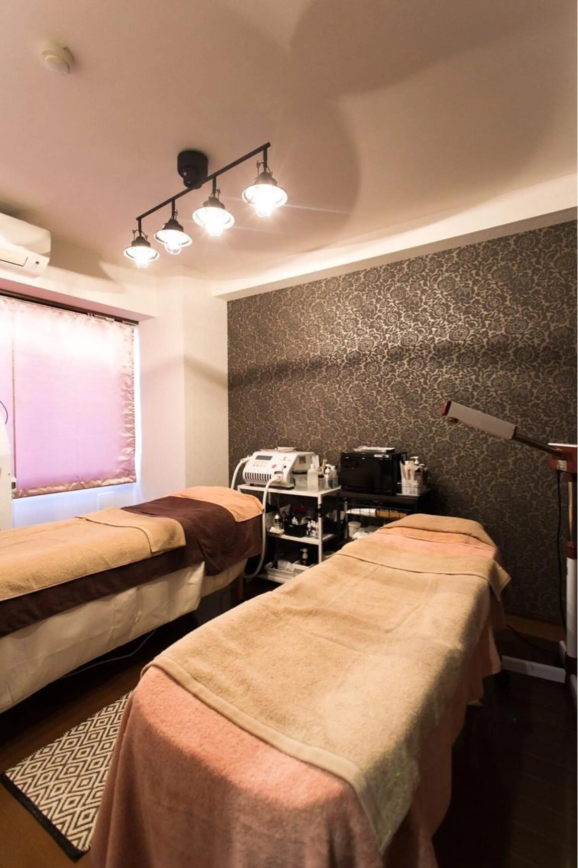 BBS DIAMOND MOON🌙所属・BBSDIAMOND MOONのマツエク・マツパデザイン