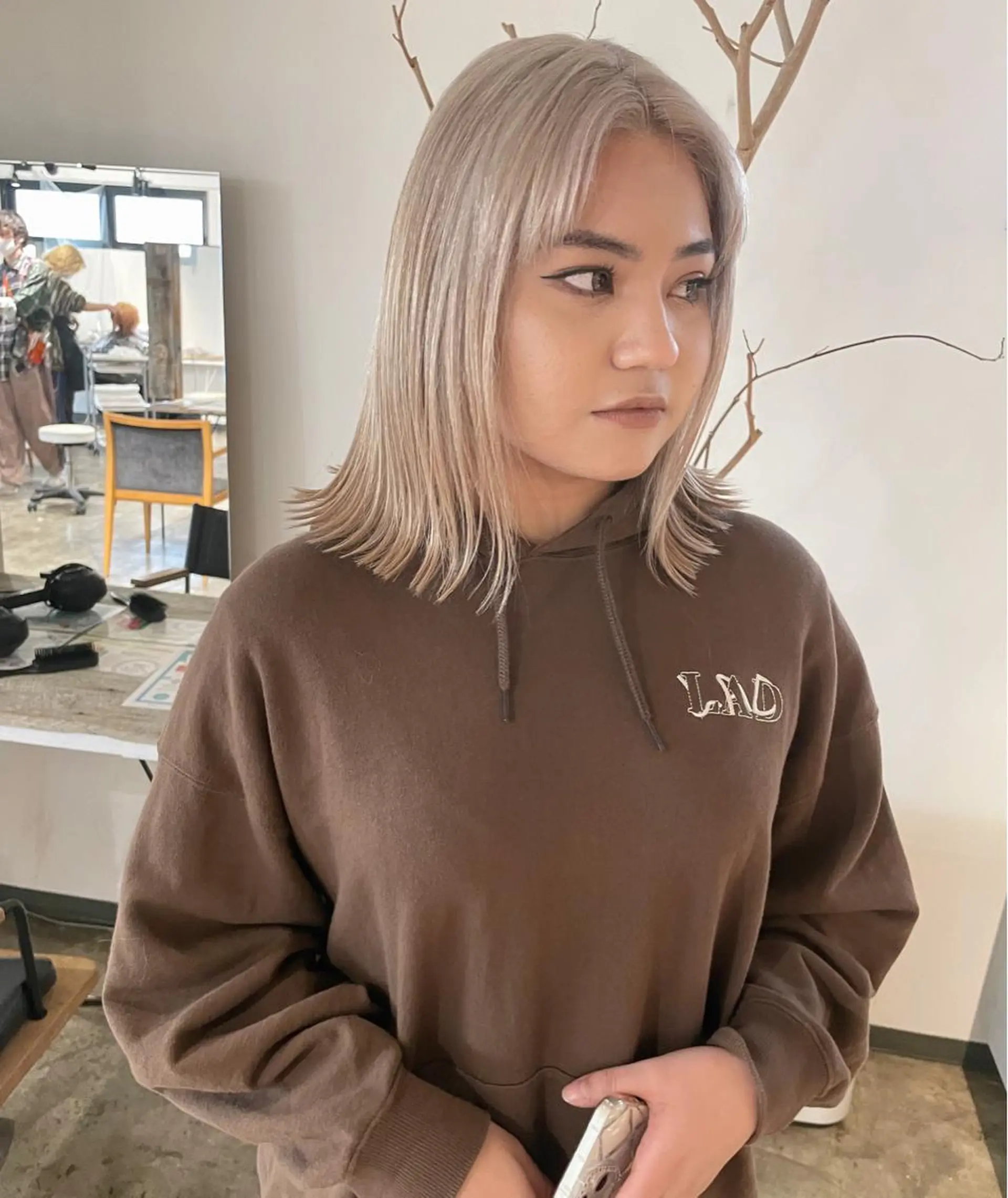 セミロング カラー ヘアカラー トリートメント ヘアセット ✨艶ブリーチカラー ✨四ノ宮裕己のヘアスタイル